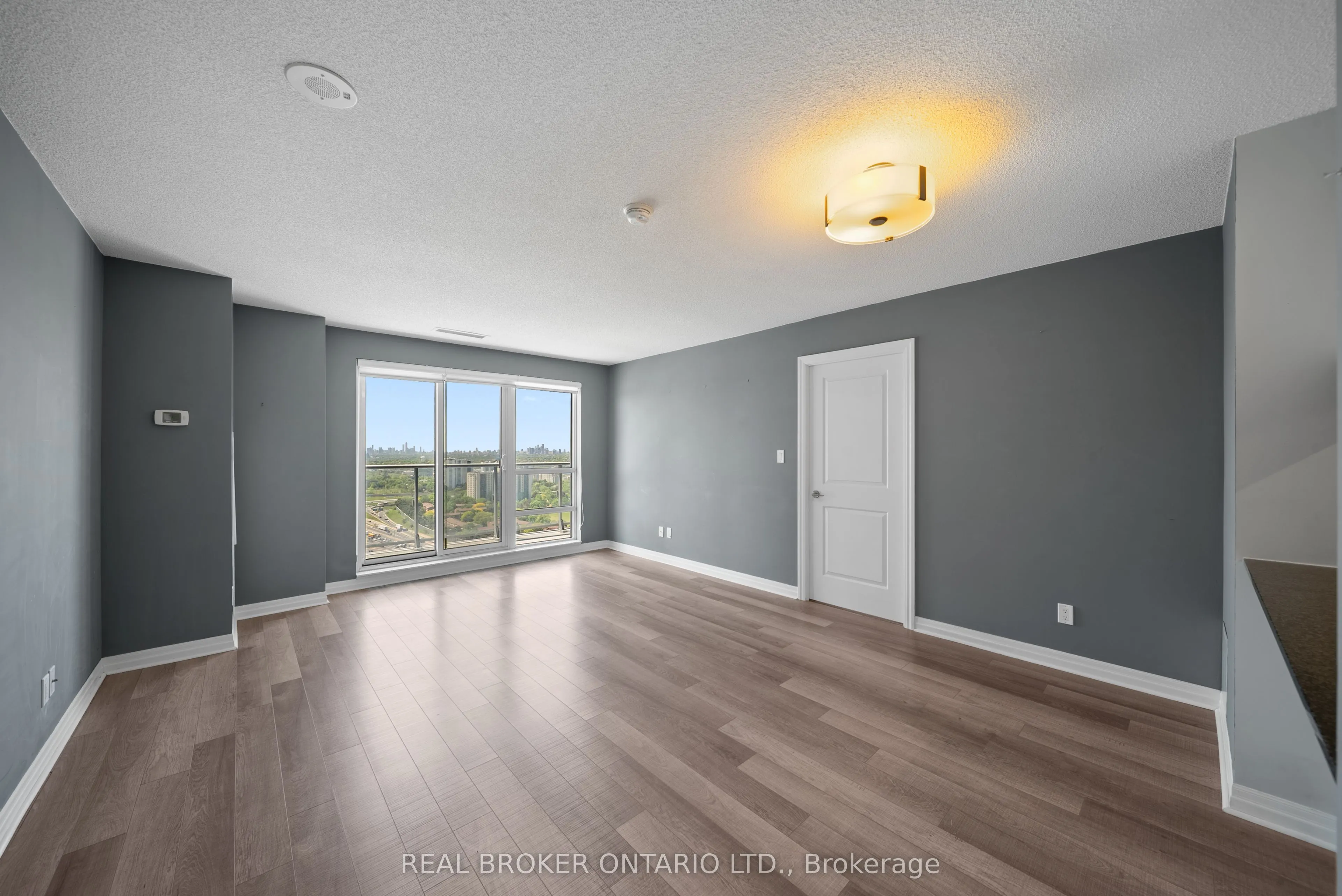 2015 Sheppard Avenue E #3010