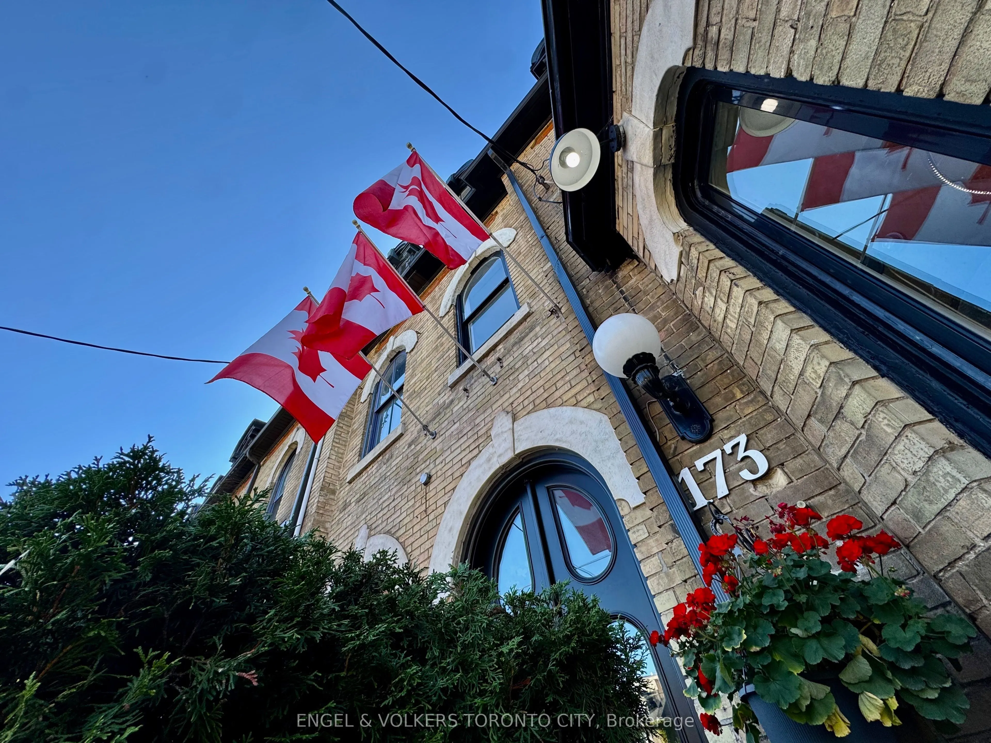 173 Carlton Street #3F