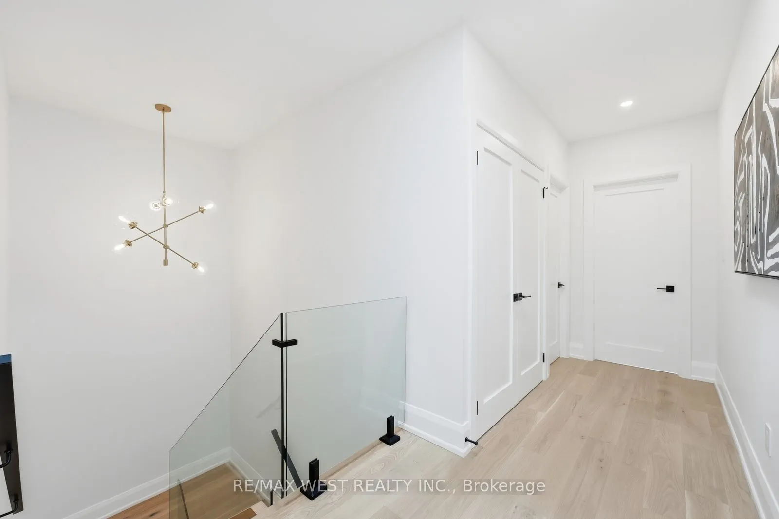 77 Alameda Avenue