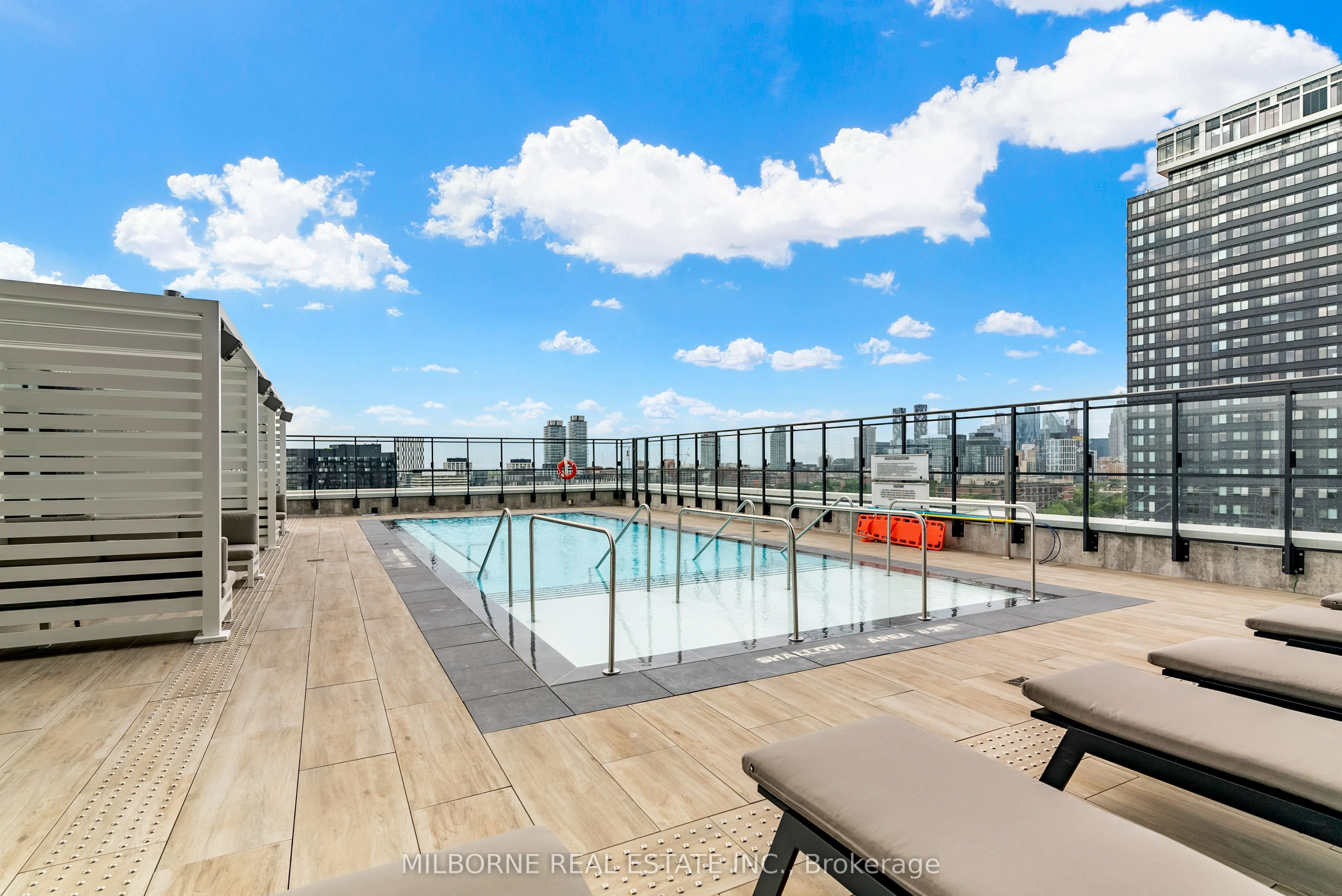 5 Defries Street #521