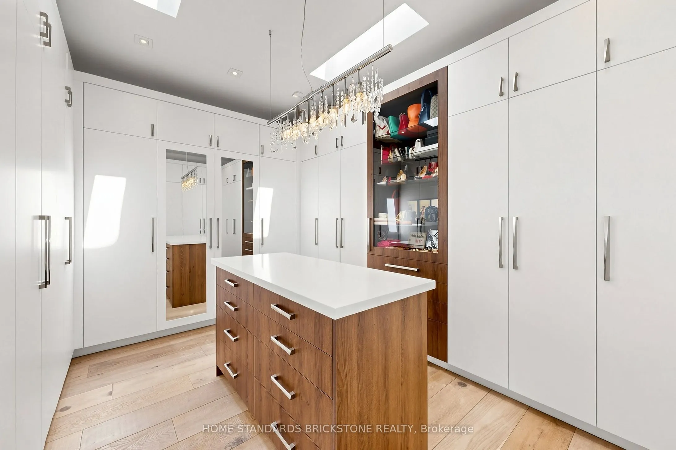 10 Alonzo Road