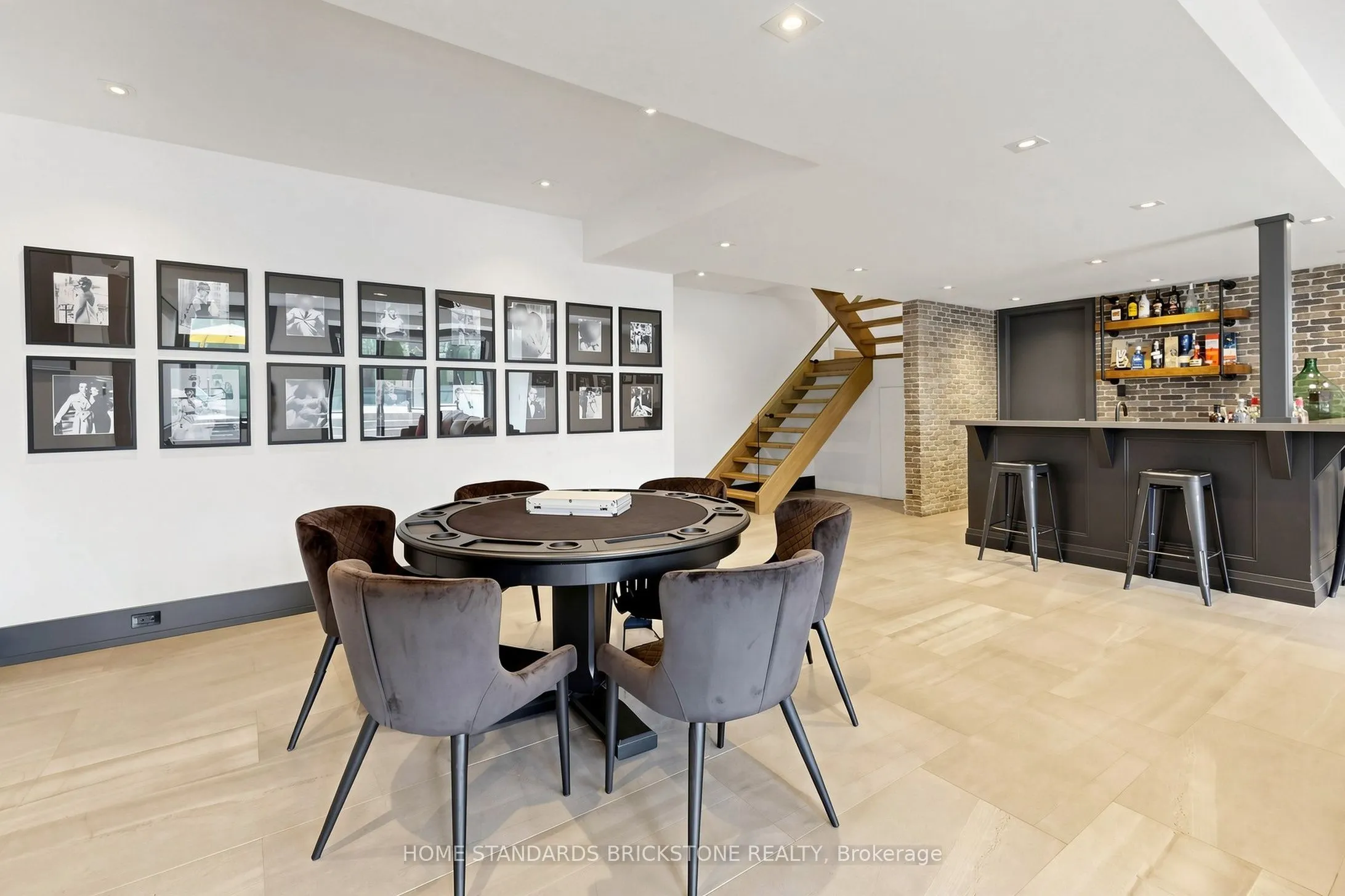 10 Alonzo Road