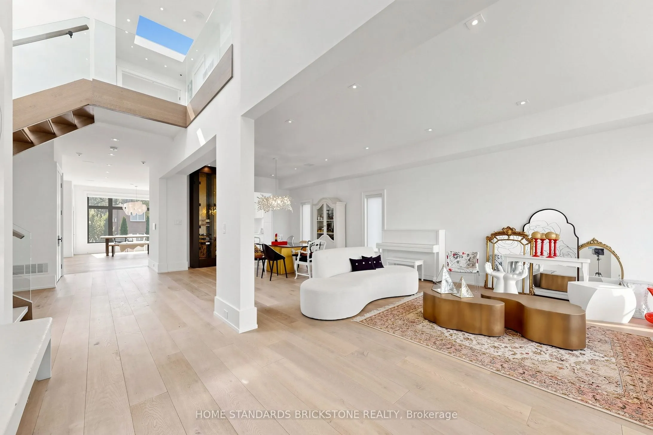 10 Alonzo Road