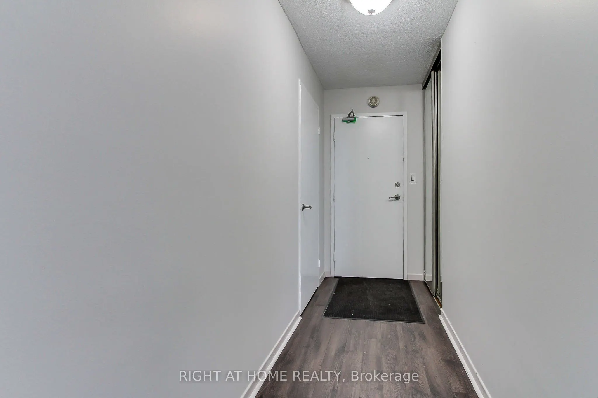 3300 Don Mills Road #1006
