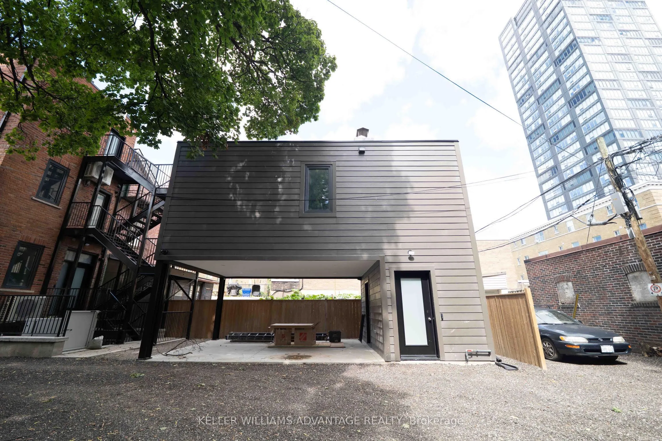 23 Ross Street #Laneway Apartment