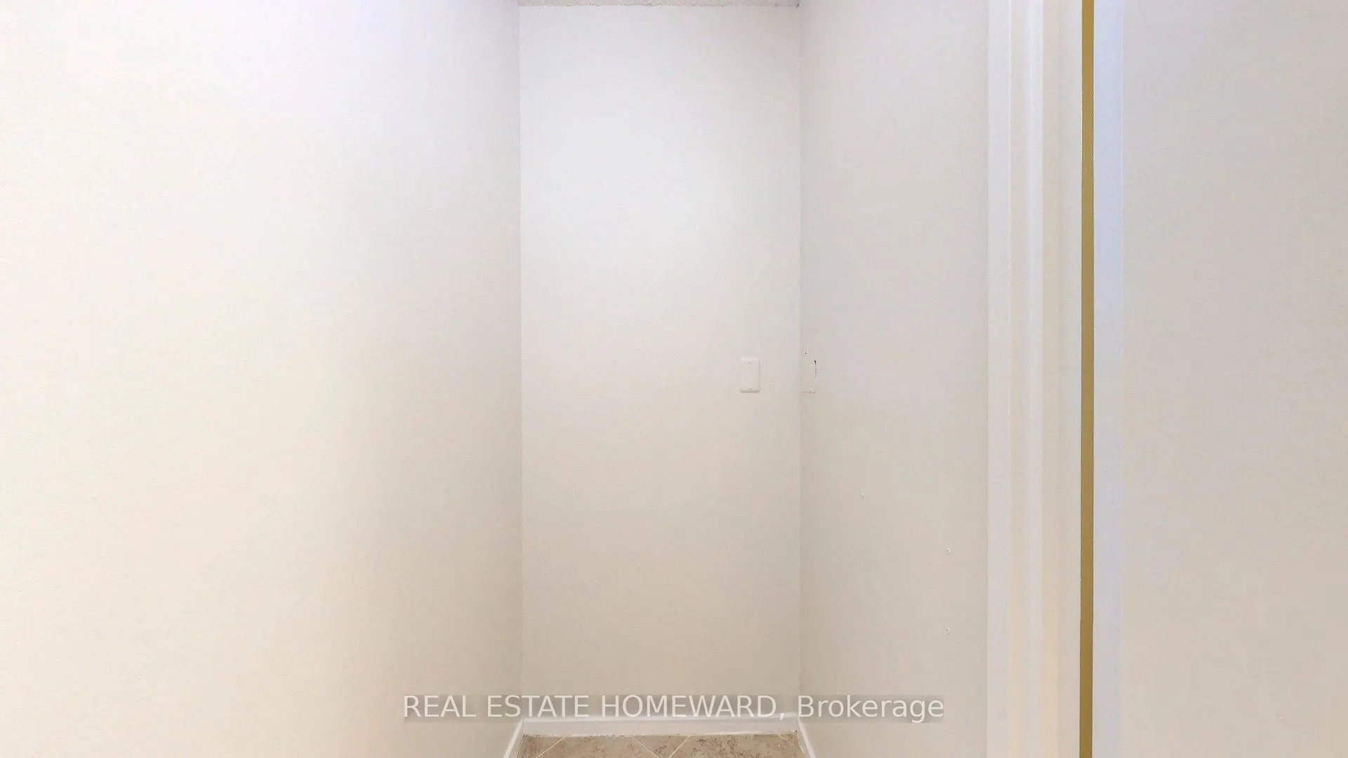 77 Maitland Place #409
