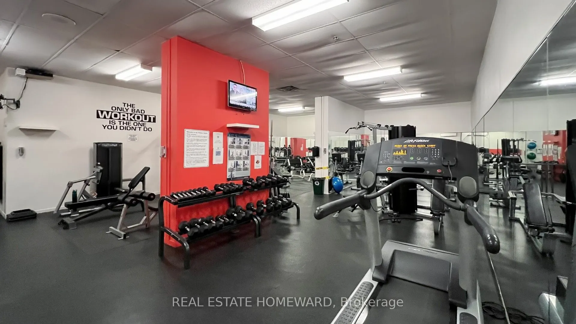 77 Maitland Place #409