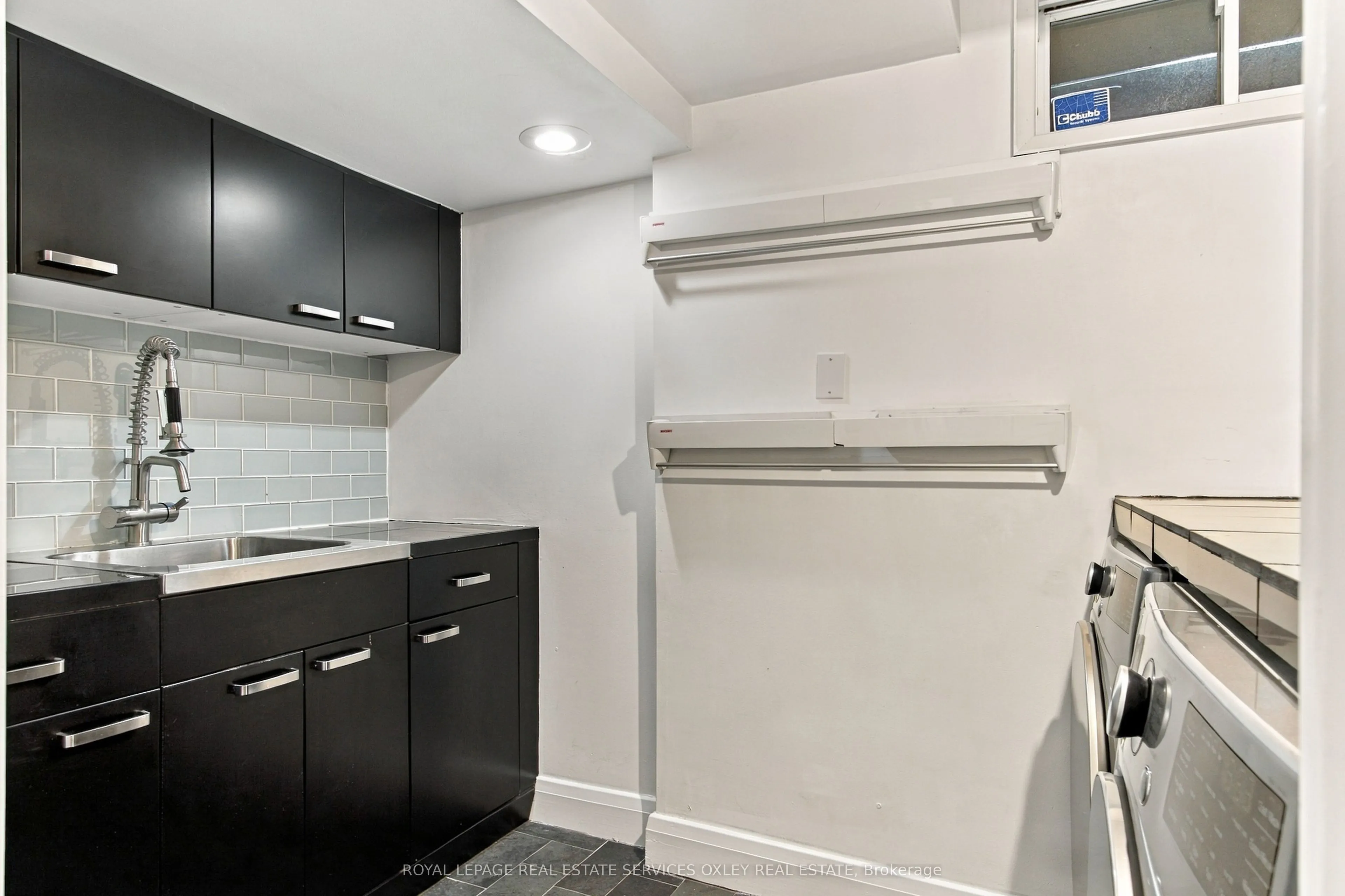 67 Lynwood Avenue