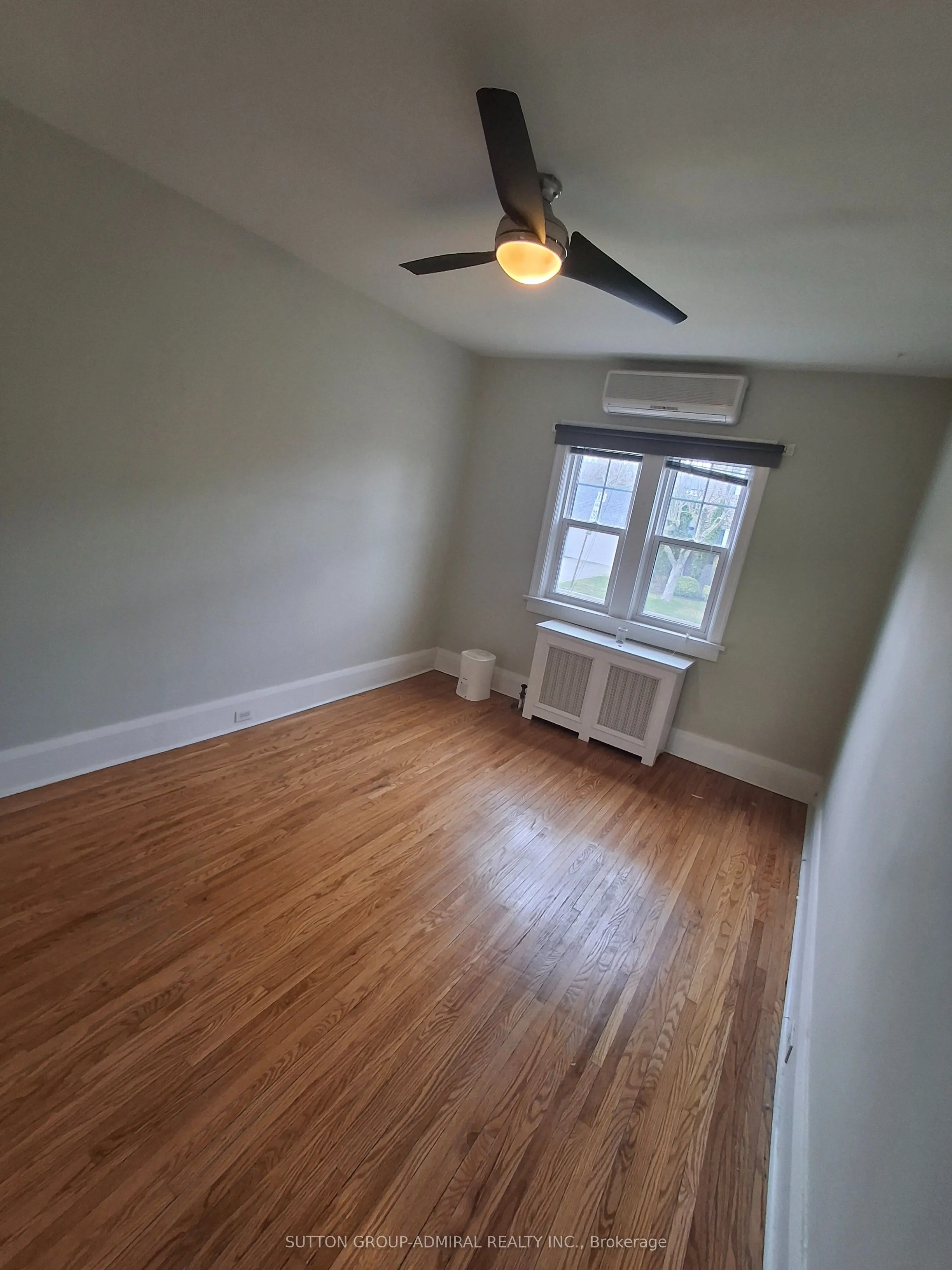 1220 Avenue Road #1