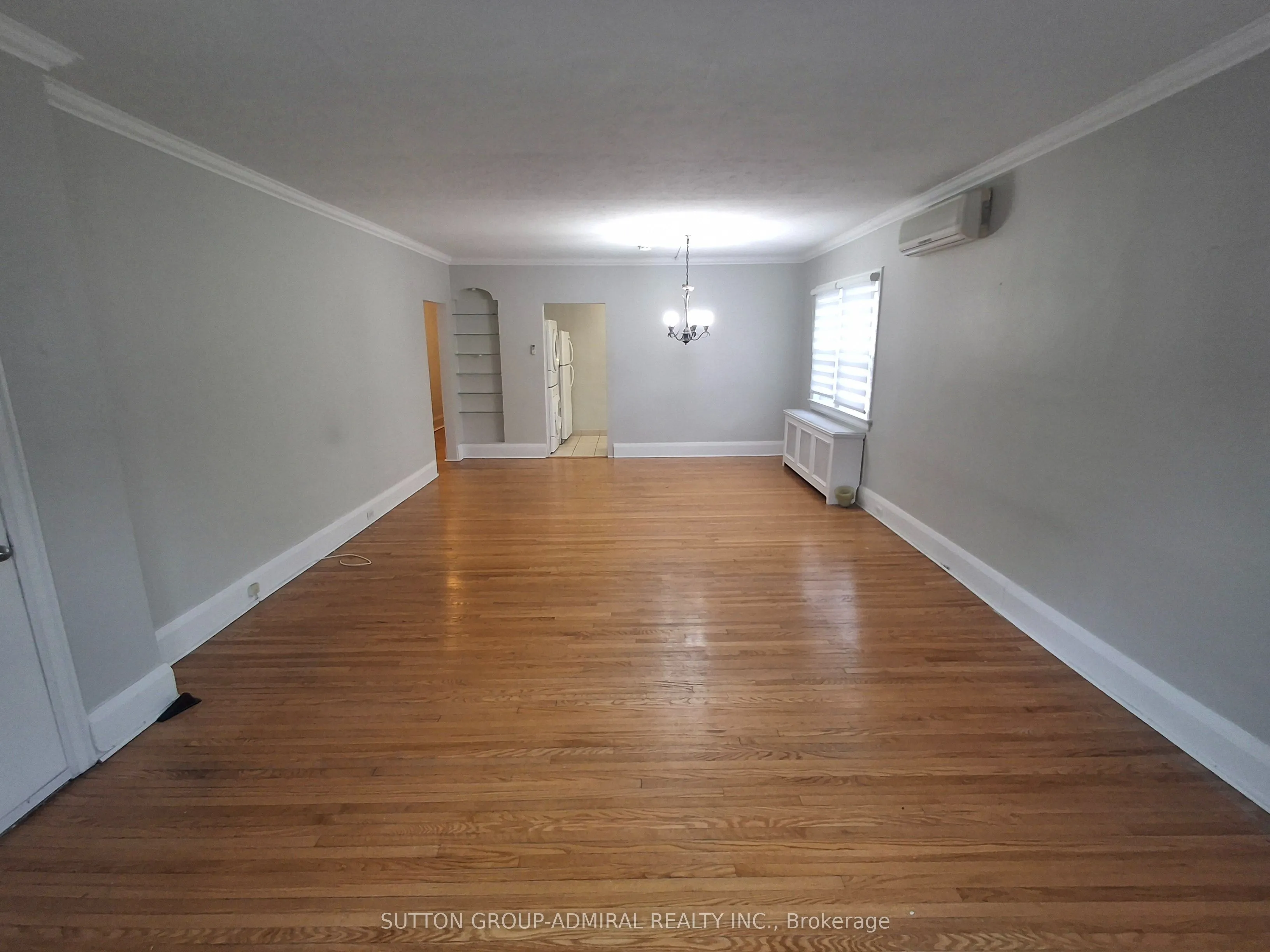 1220 Avenue Road #1
