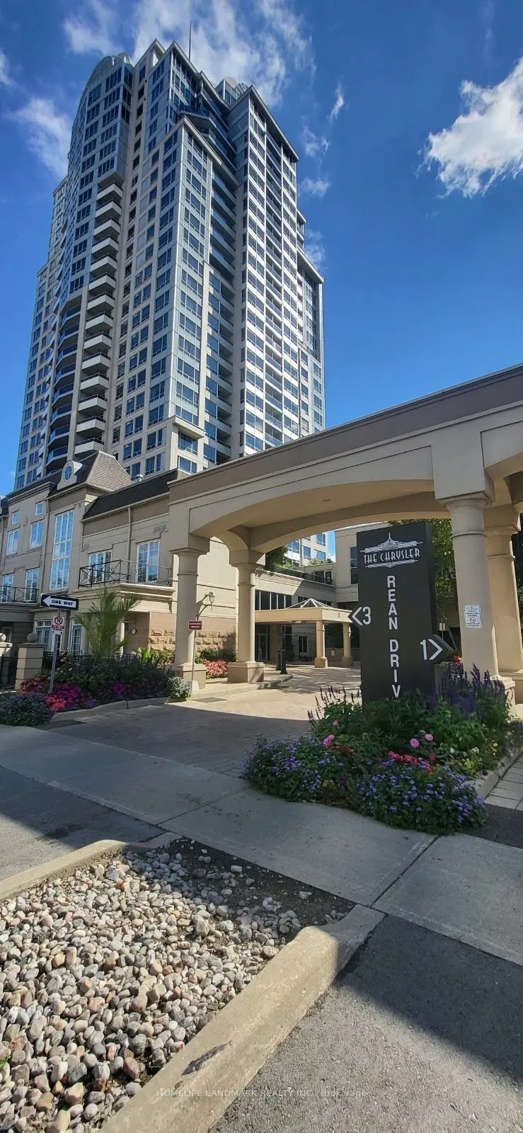 3 Rean Drive #908
