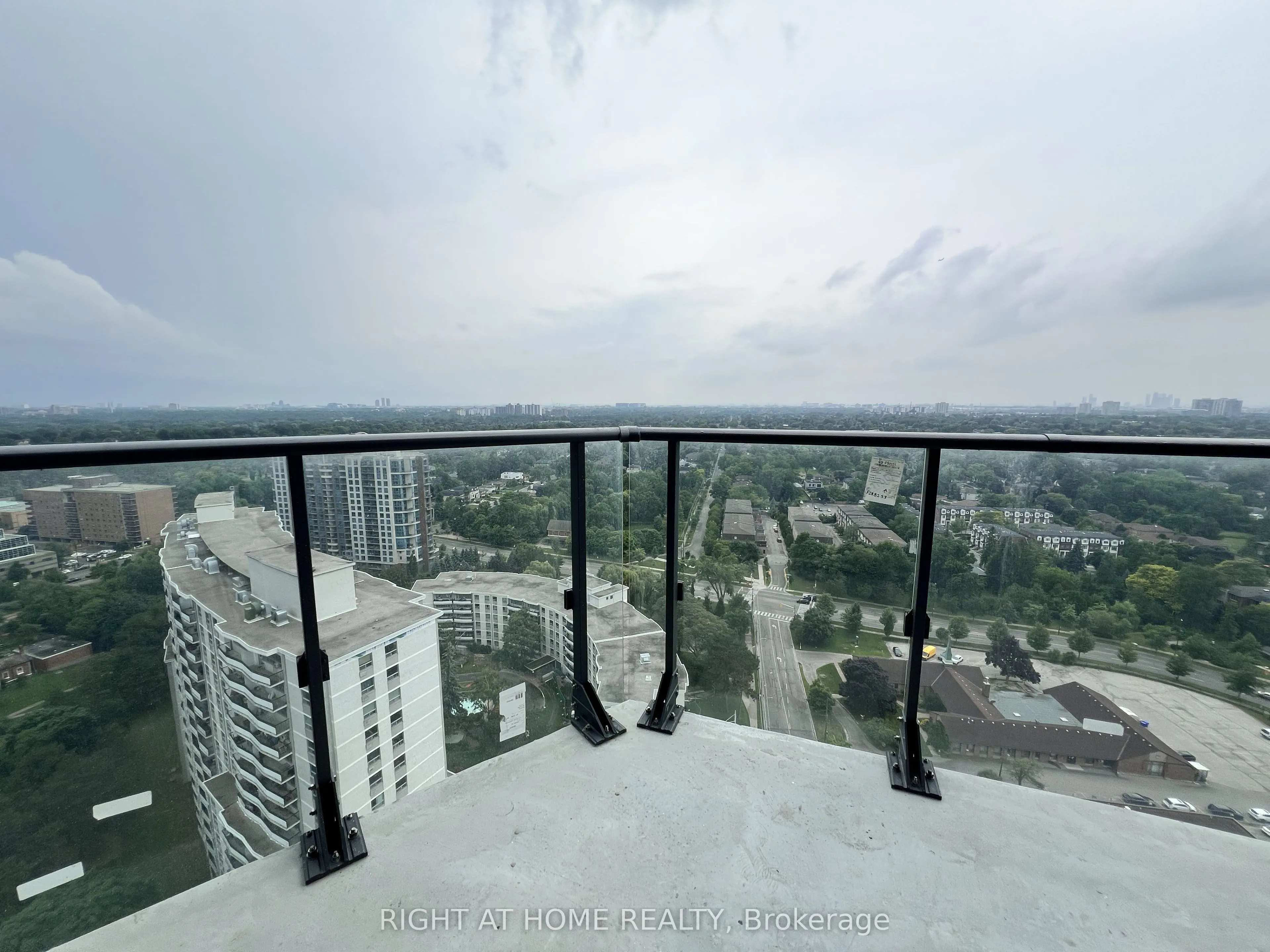 15 Ellerslie Avenue #2405
