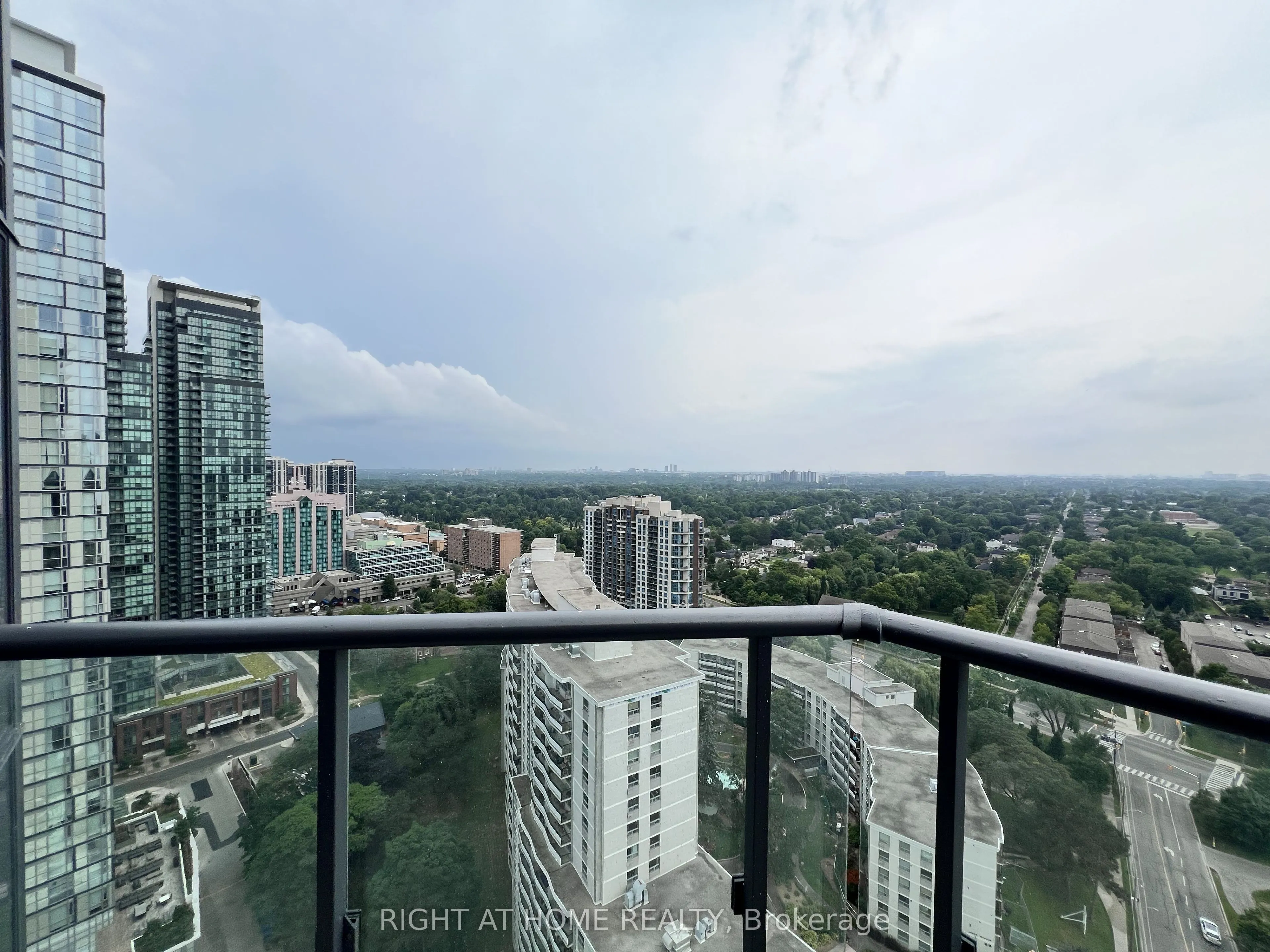 15 Ellerslie Avenue #2405
