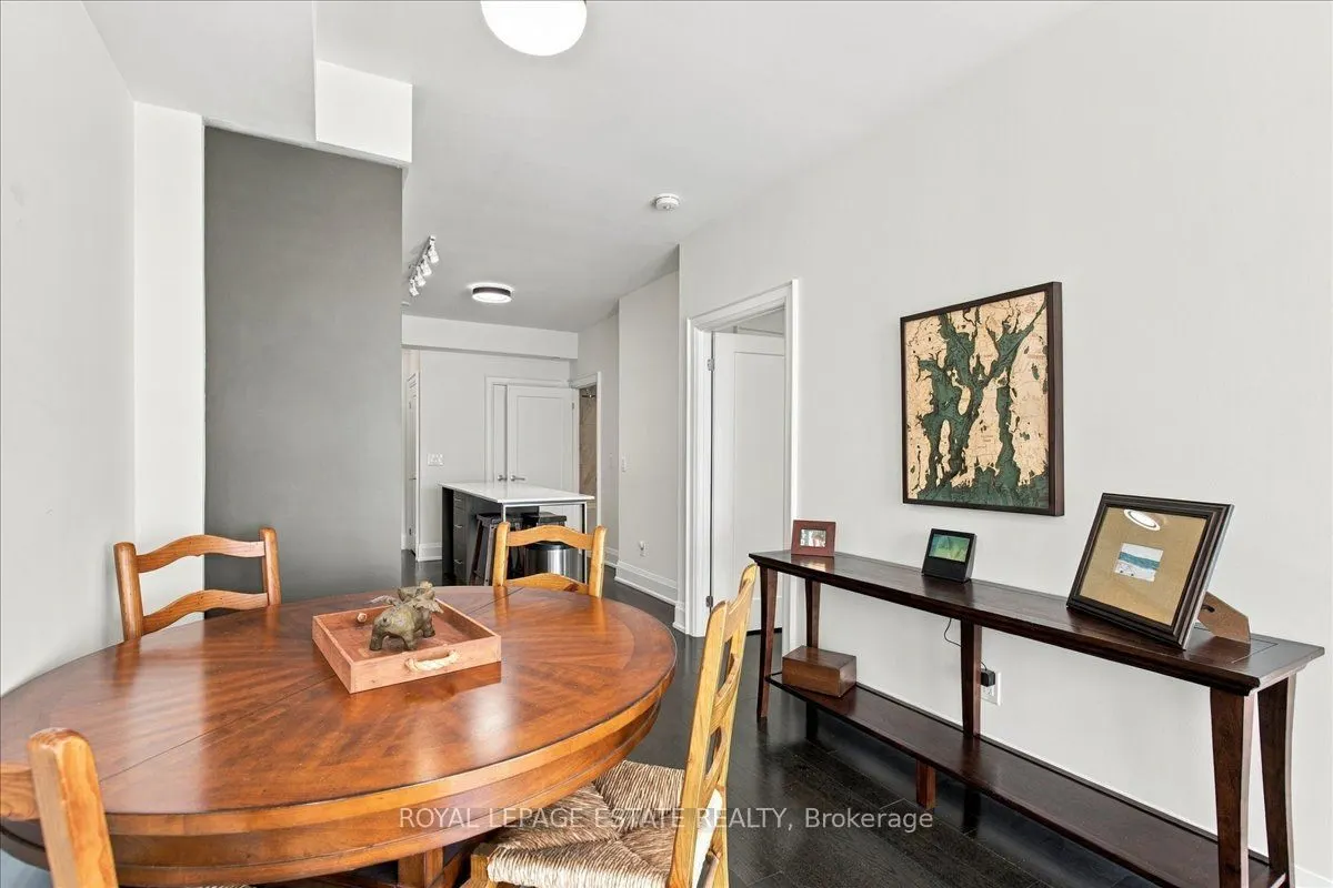 88 Cumberland Street #1201