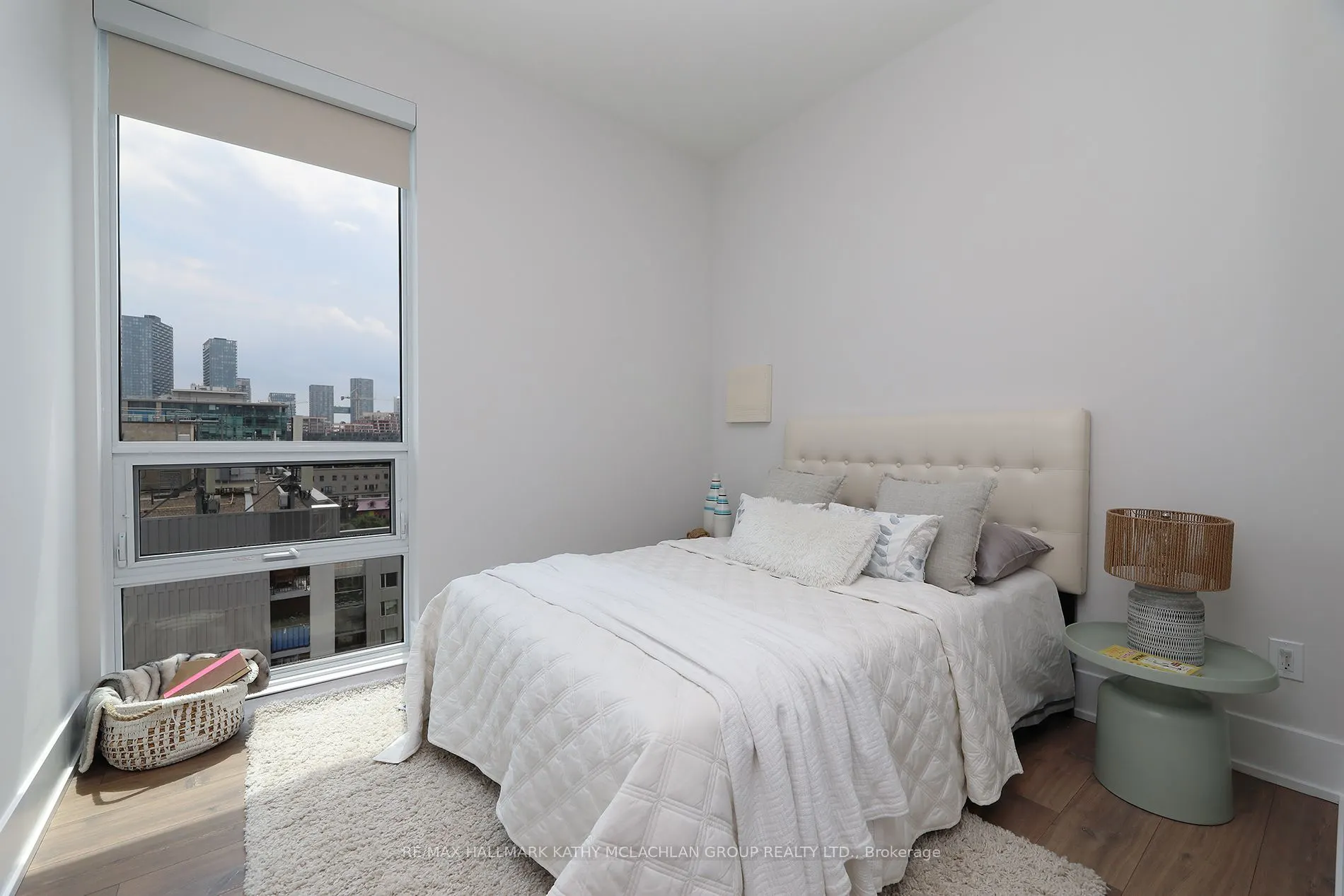 80 Vanauley Street #815