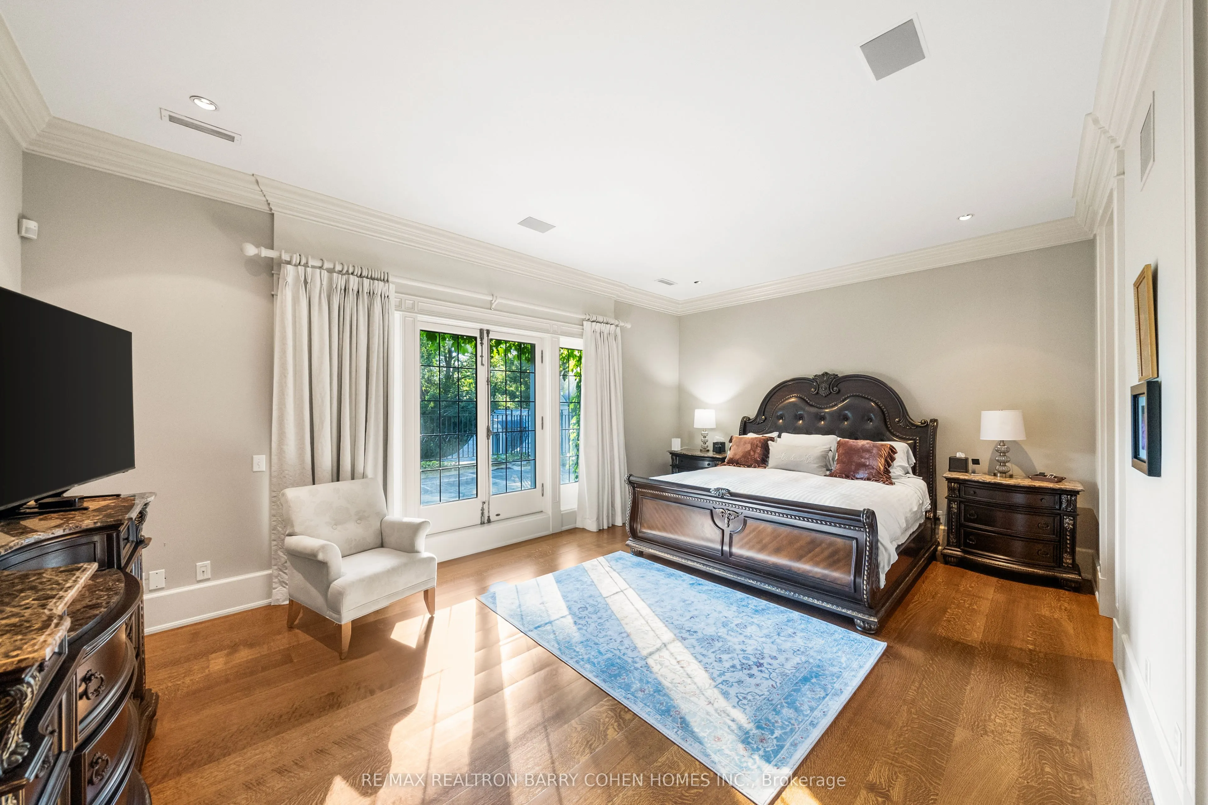 85 The Bridle Path
