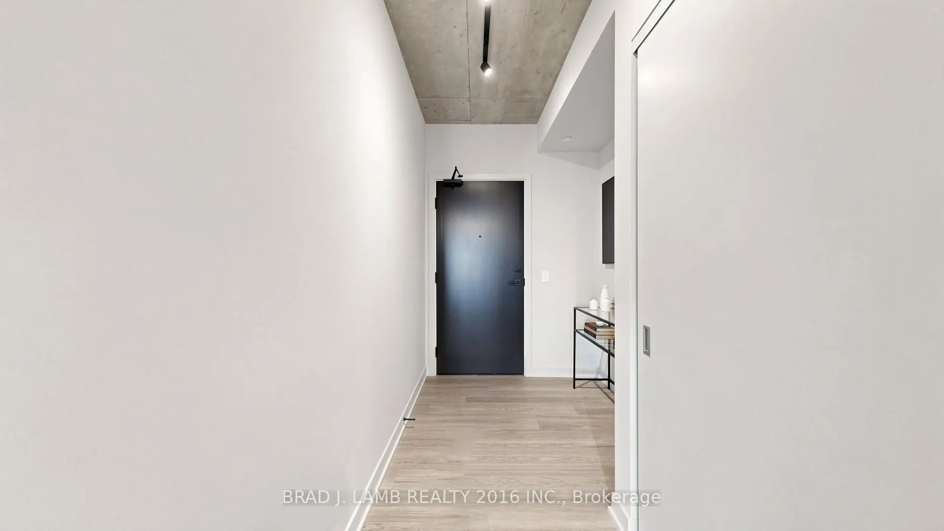 284 King Street E #3004