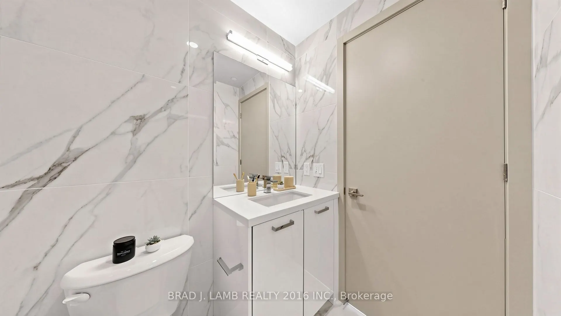 284 King Street E #3004