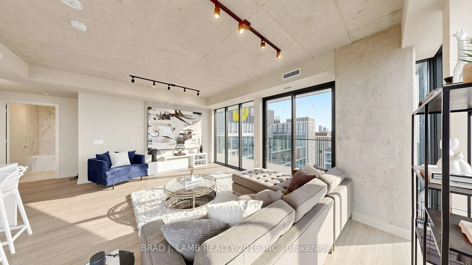 284 King Street E #3004