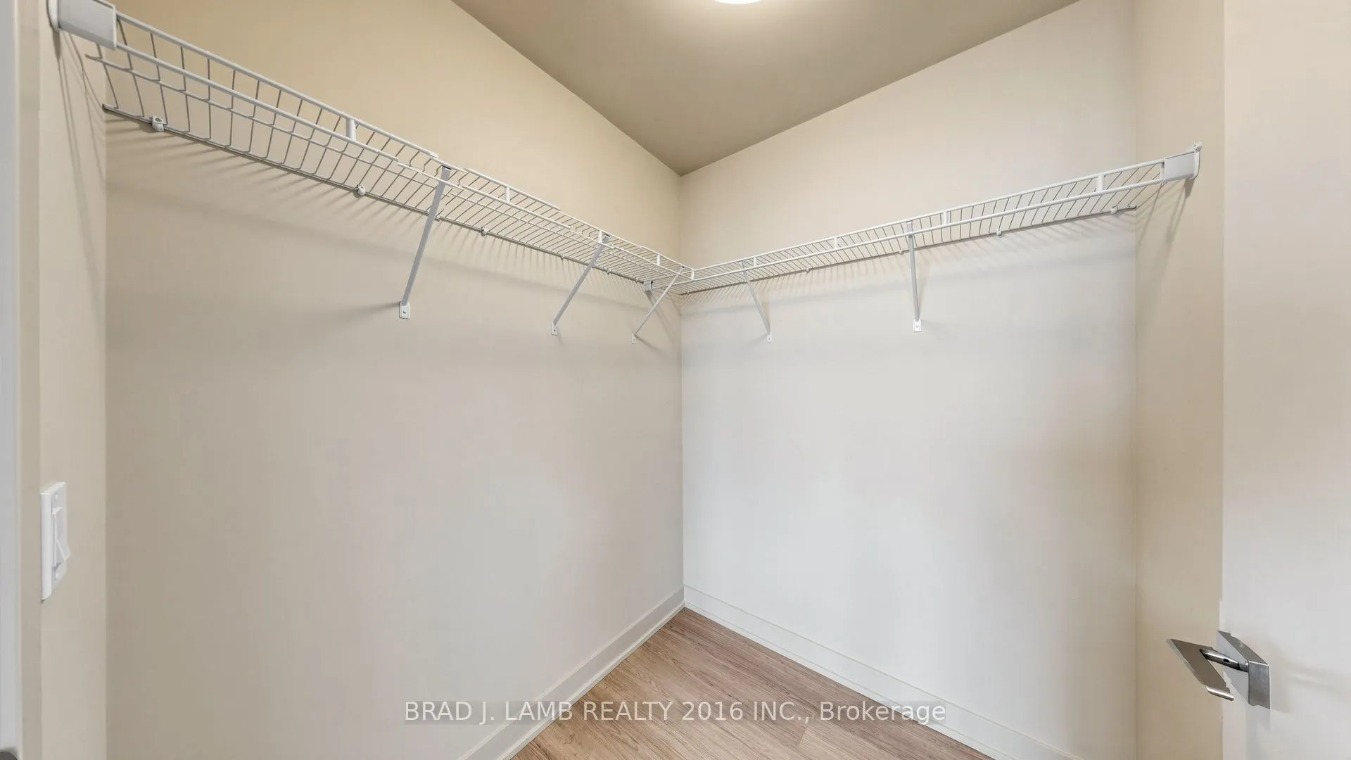 284 King Street E #3004