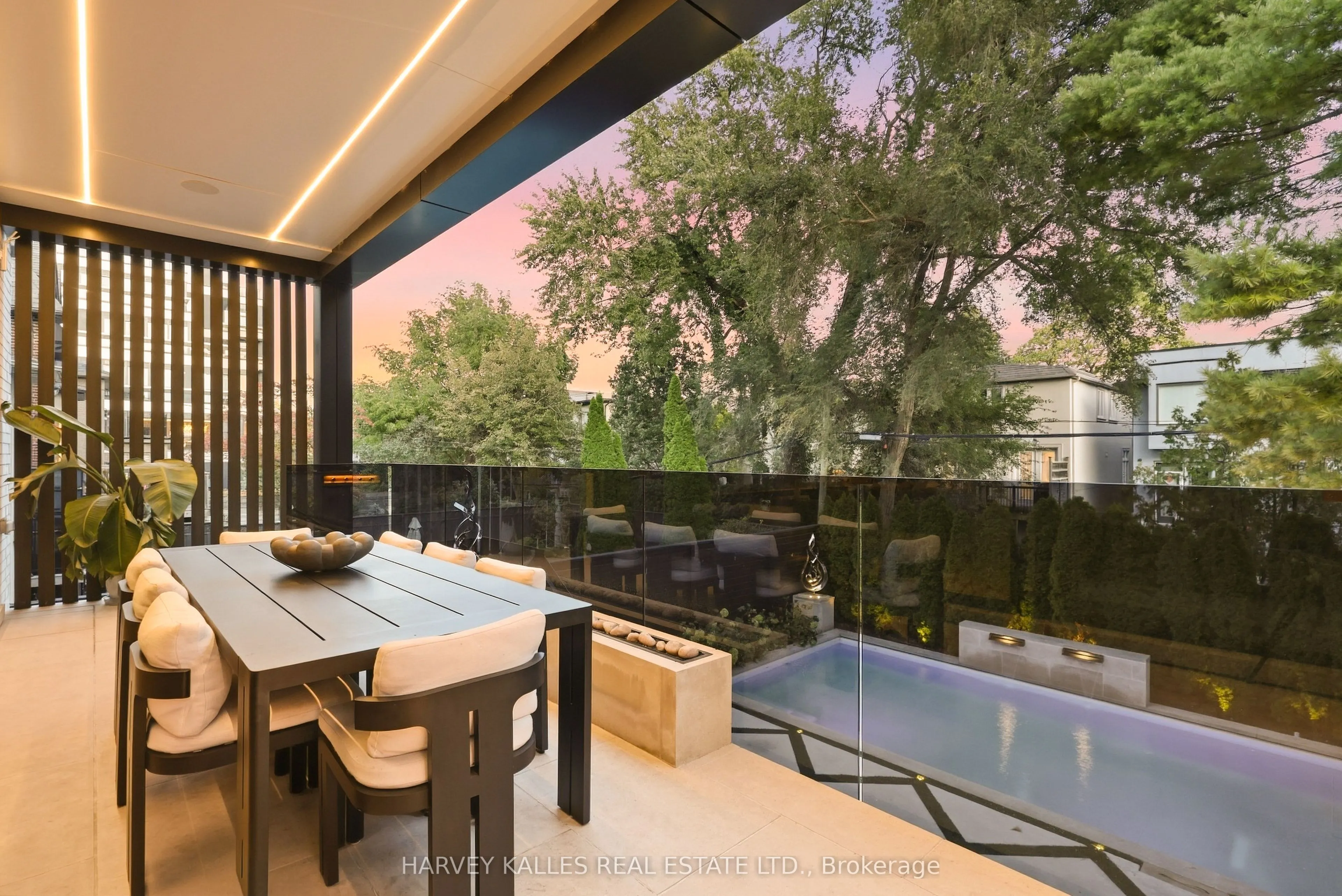 363 Bedford Park Avenue