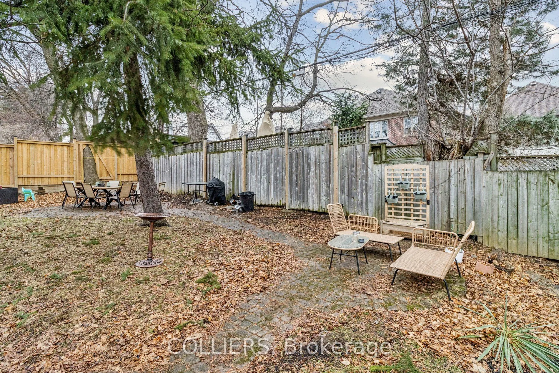 1703/1705 Bathurst Street