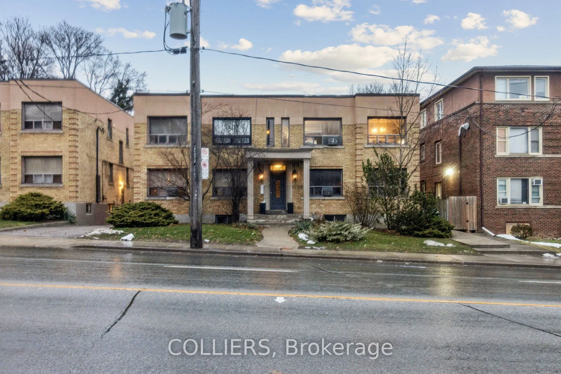 1703/1705 Bathurst Street