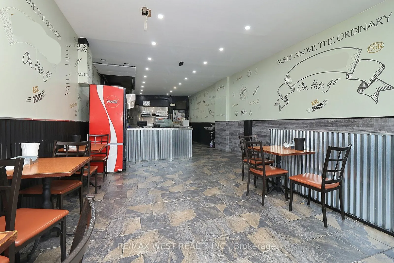3023 Bathurst Street