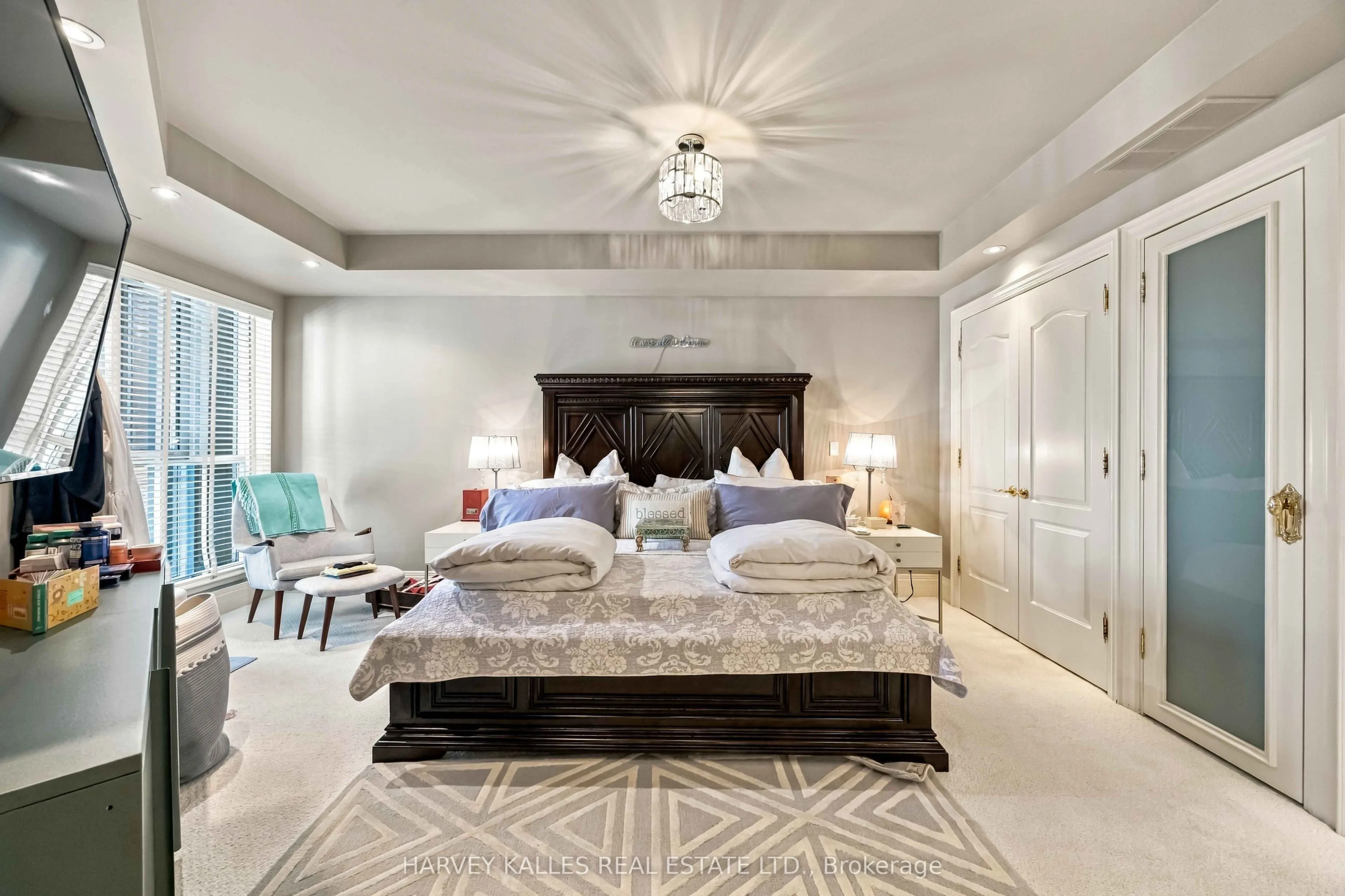 33 Delisle Avenue #201