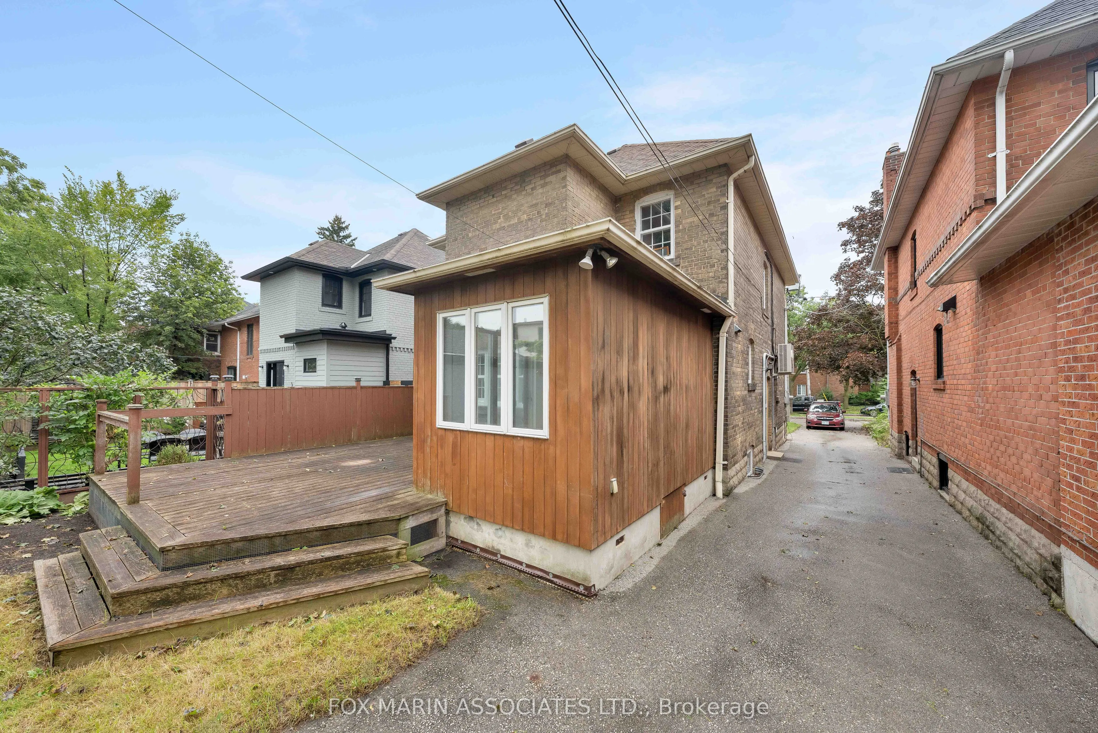 26 Claxton Boulevard