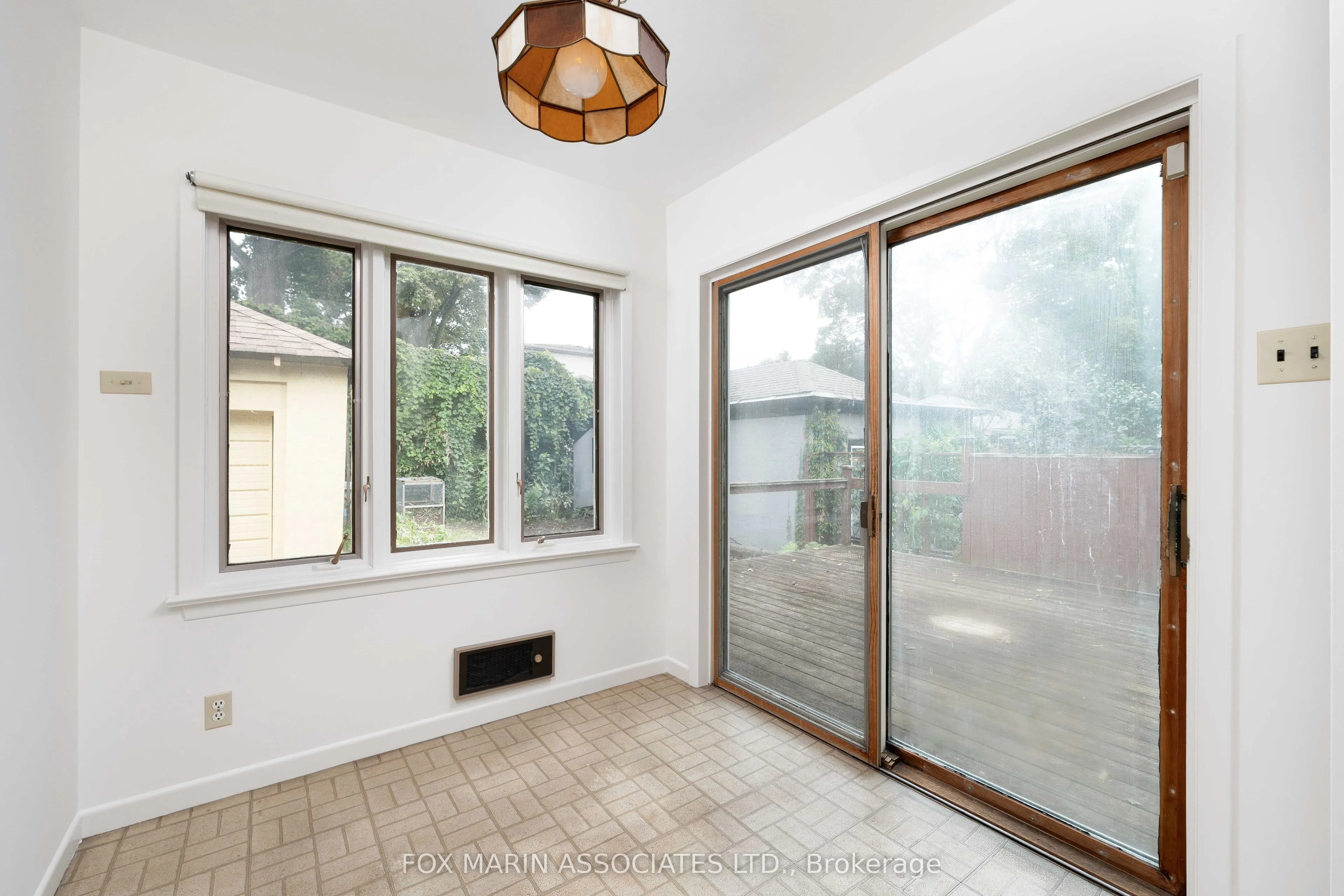 26 Claxton Boulevard