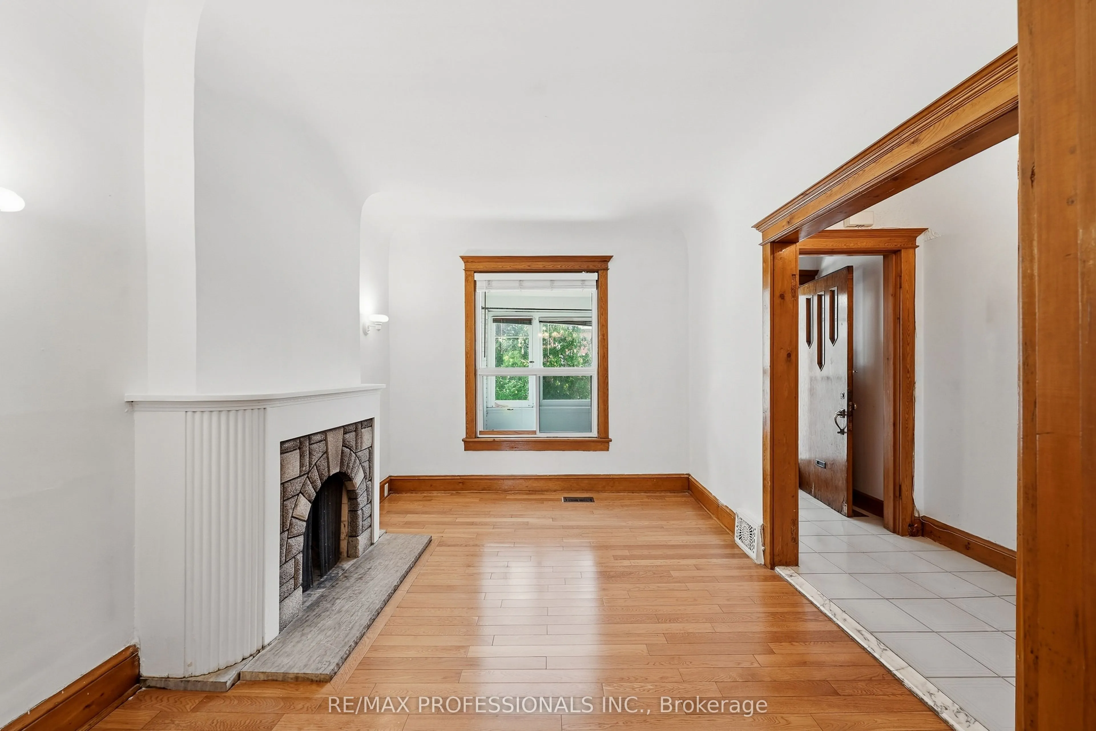 227 Montrose Avenue