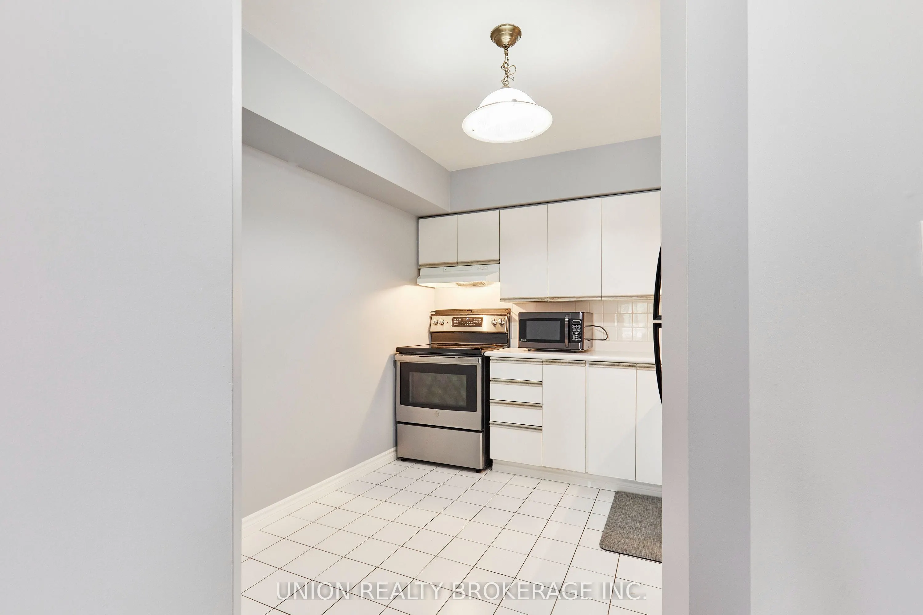 897 Sheppard Avenue W #212