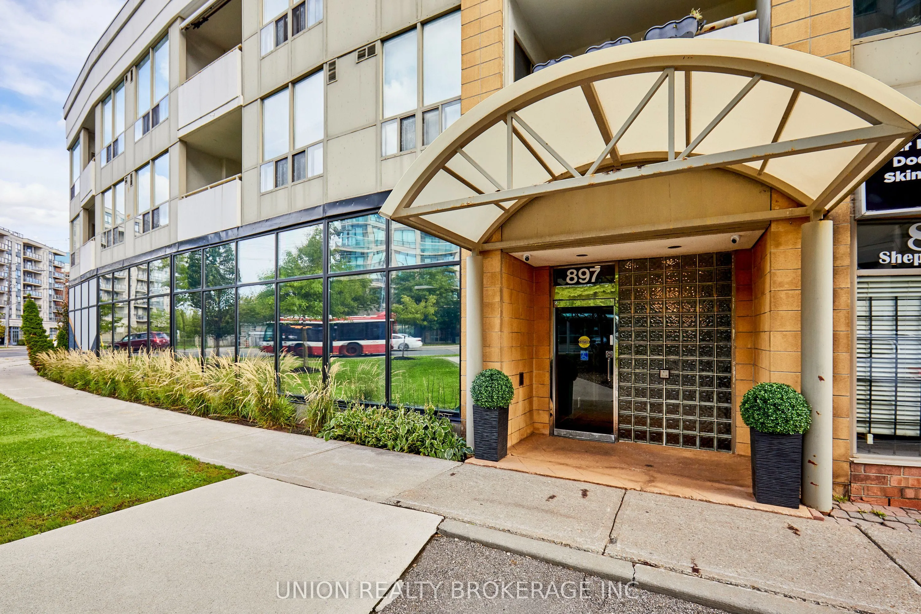 897 Sheppard Avenue W #212