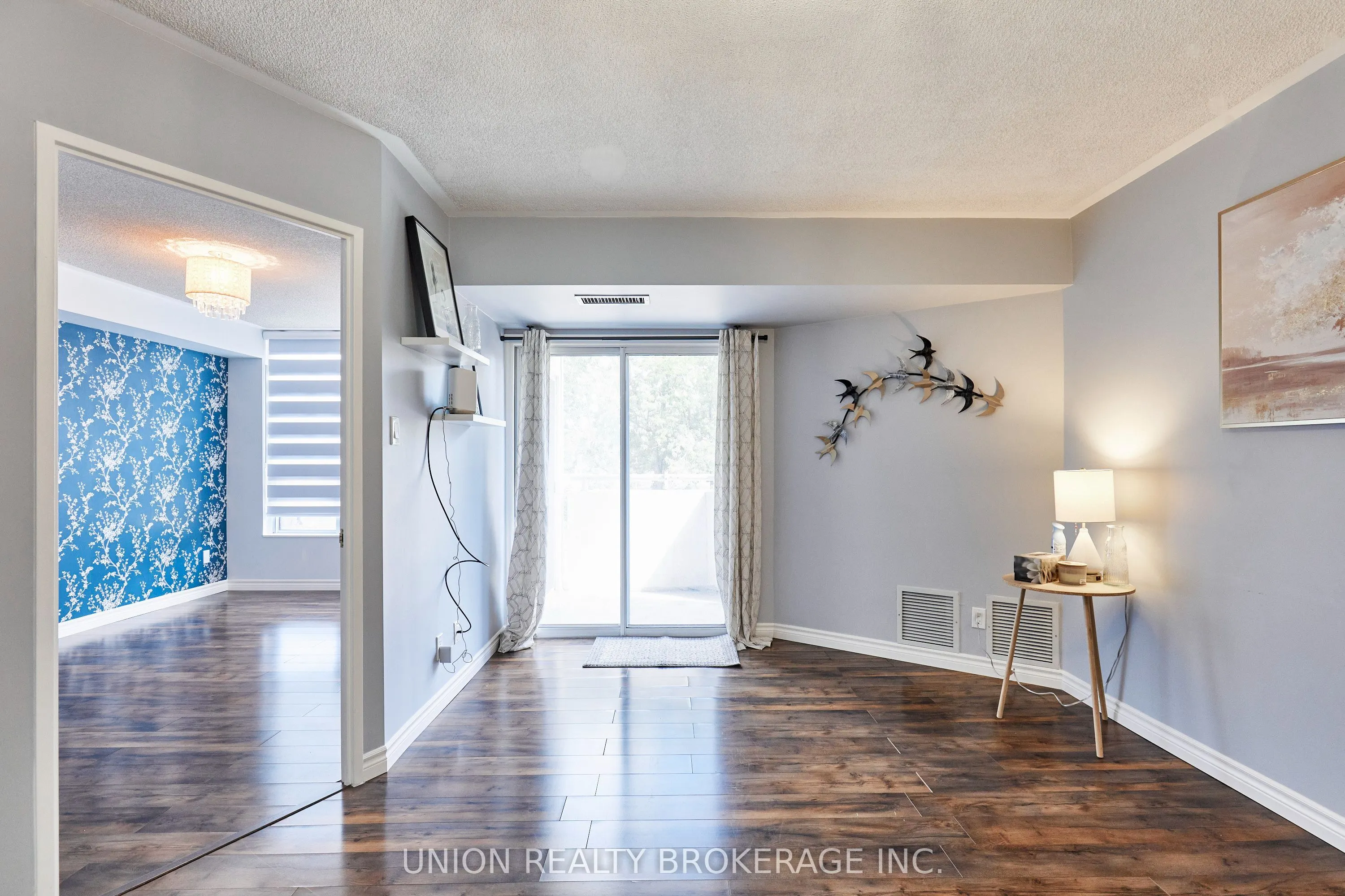 897 Sheppard Avenue W #212