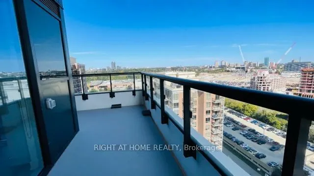 20 Inn On The Park Drive #1531