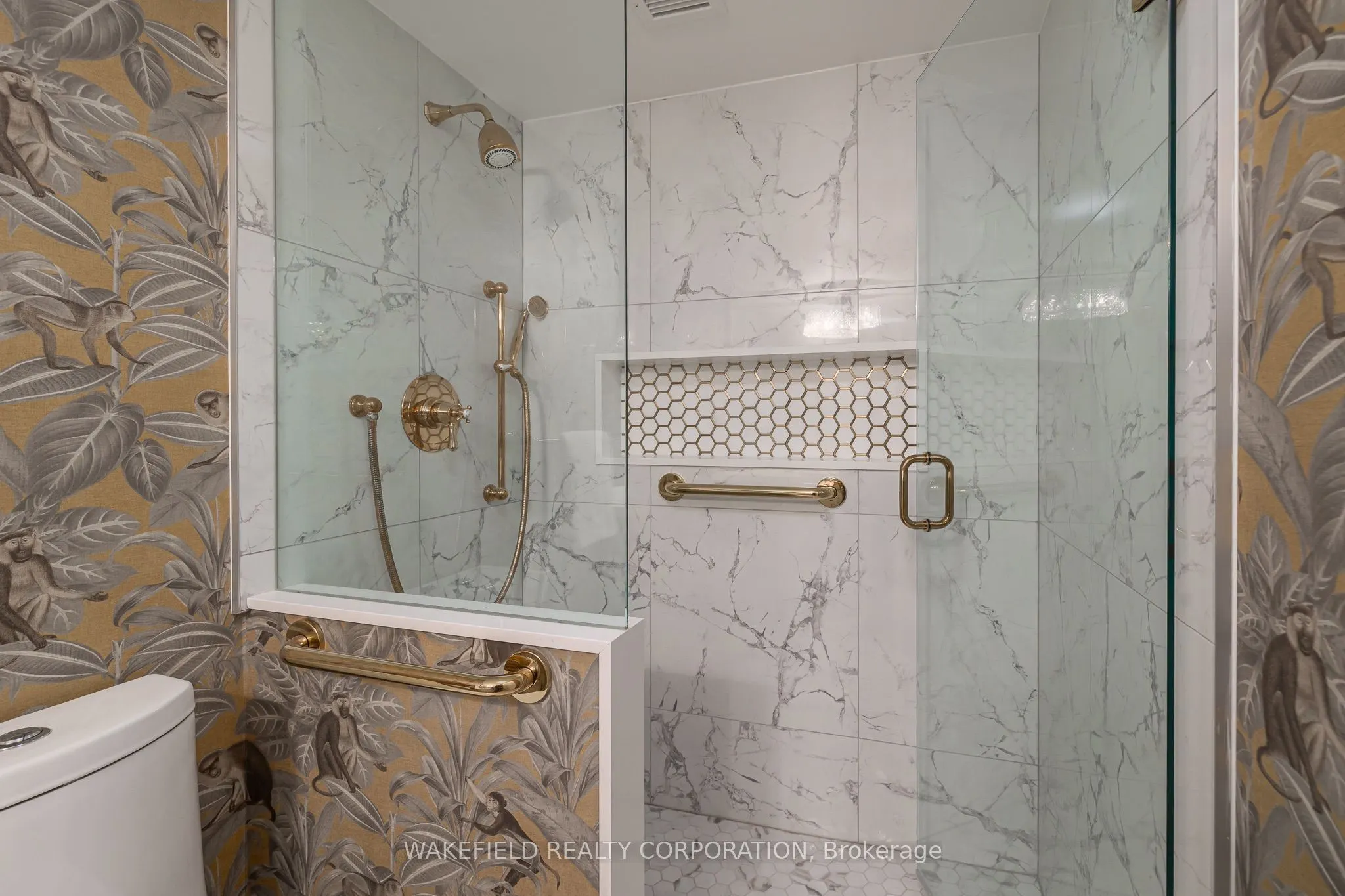 61 St Clair Avenue W #505