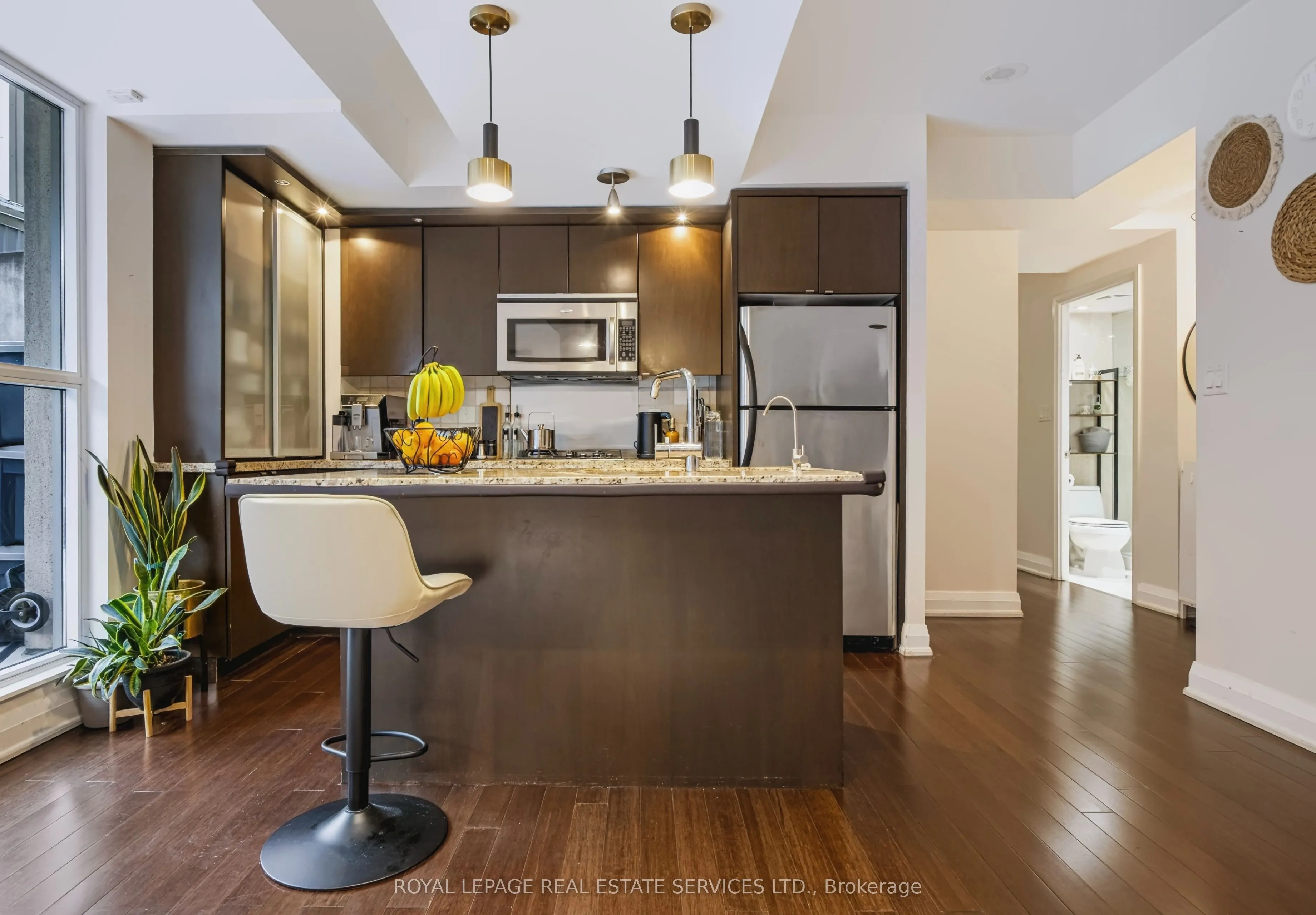1430 Yonge Street #207