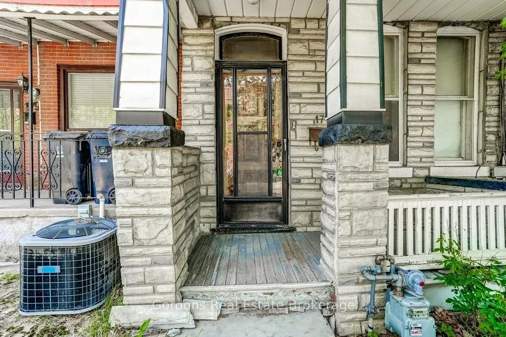 177 Bellwoods Avenue