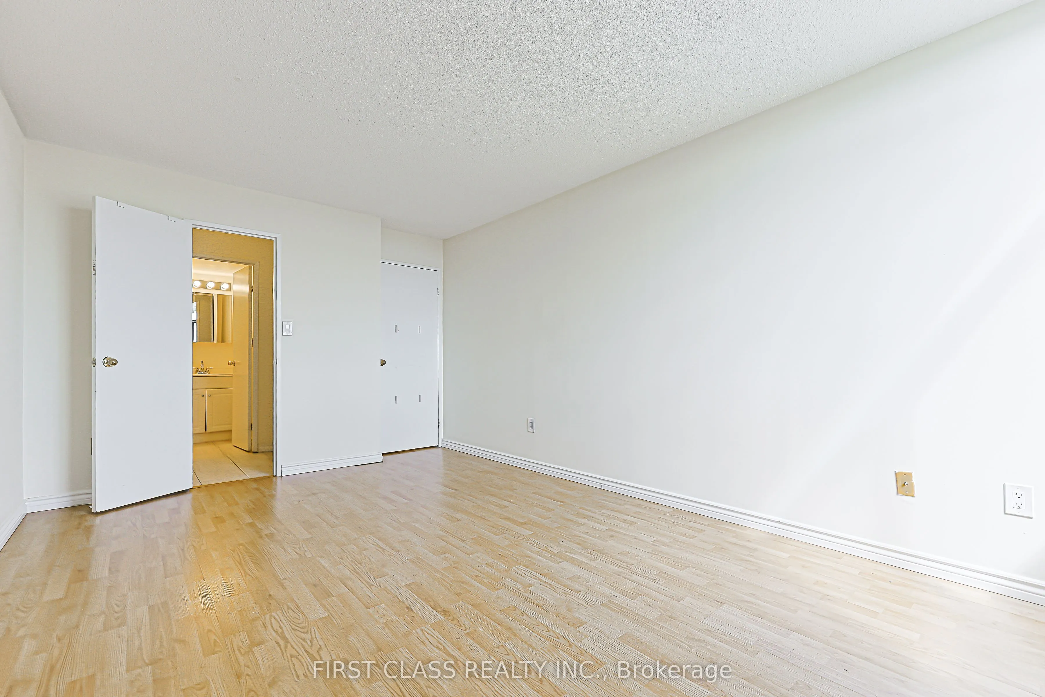 3300 Don Mills Road #1908
