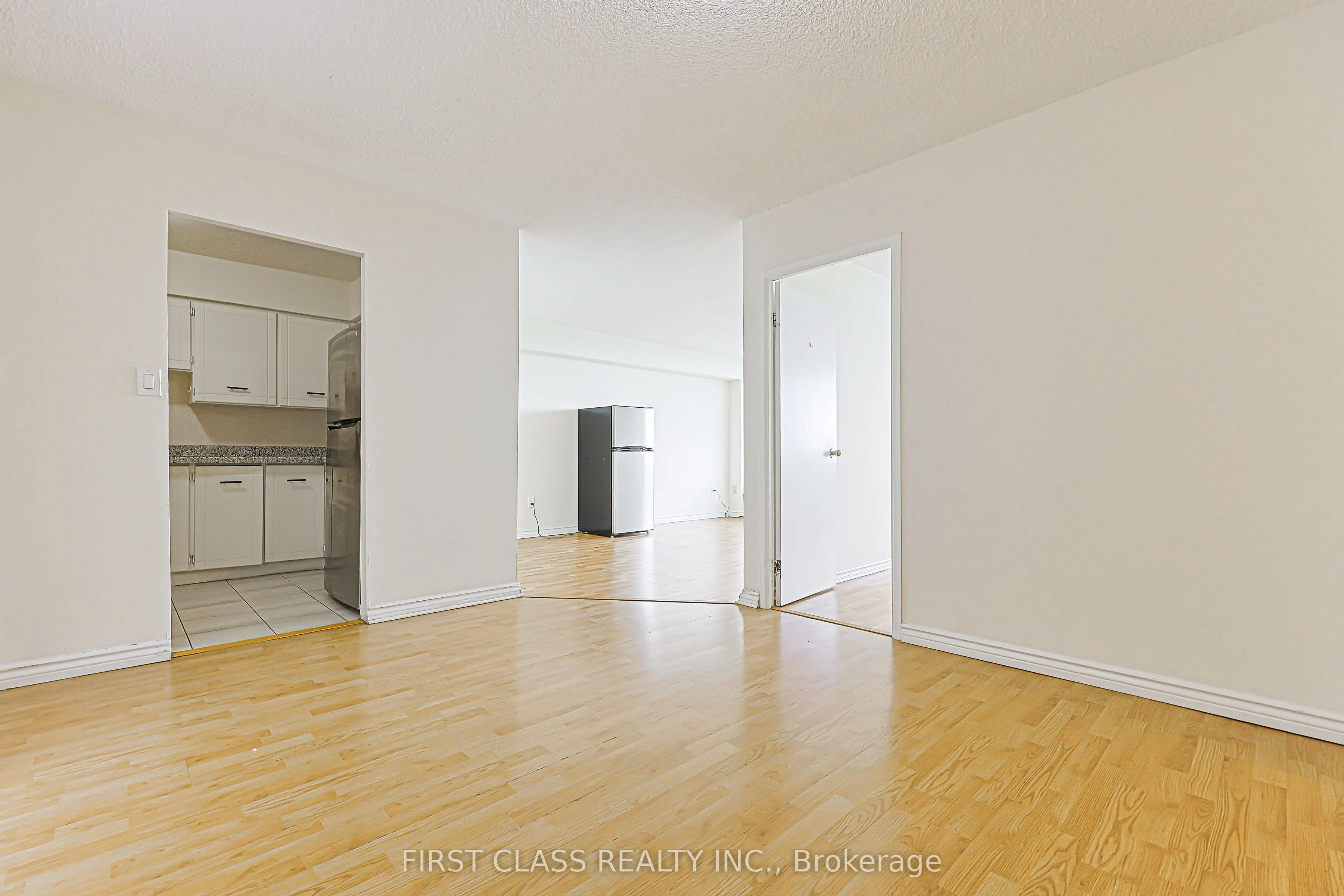 3300 Don Mills Road #1908