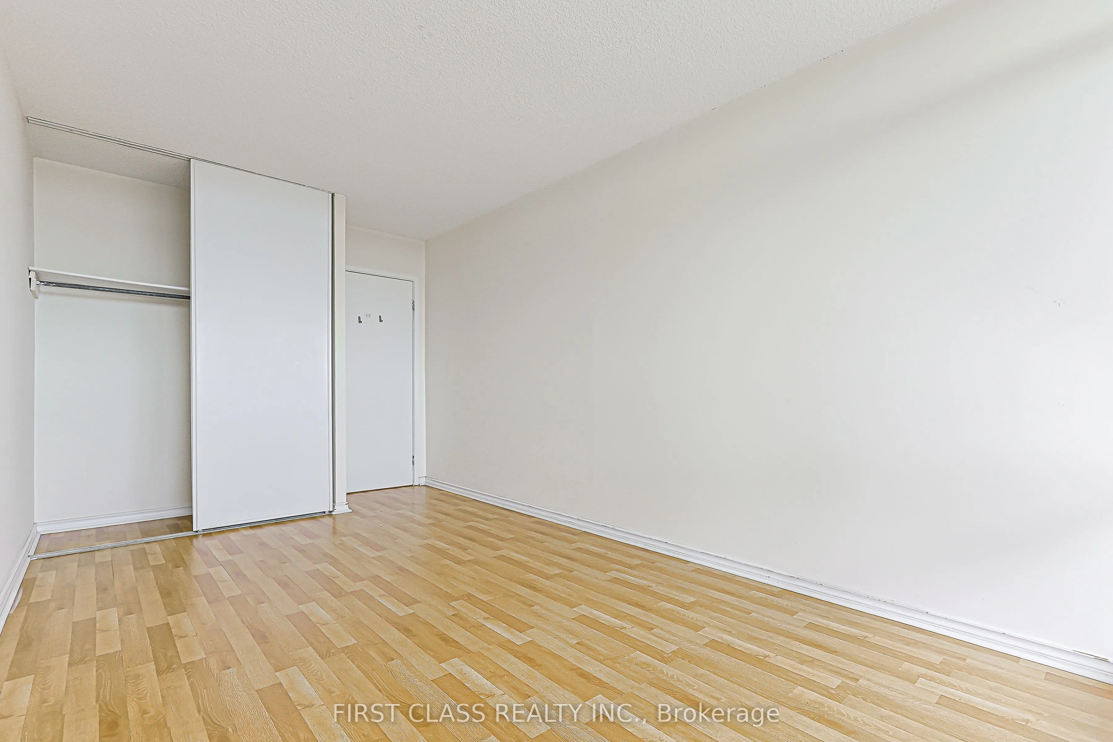 3300 Don Mills Road #1908