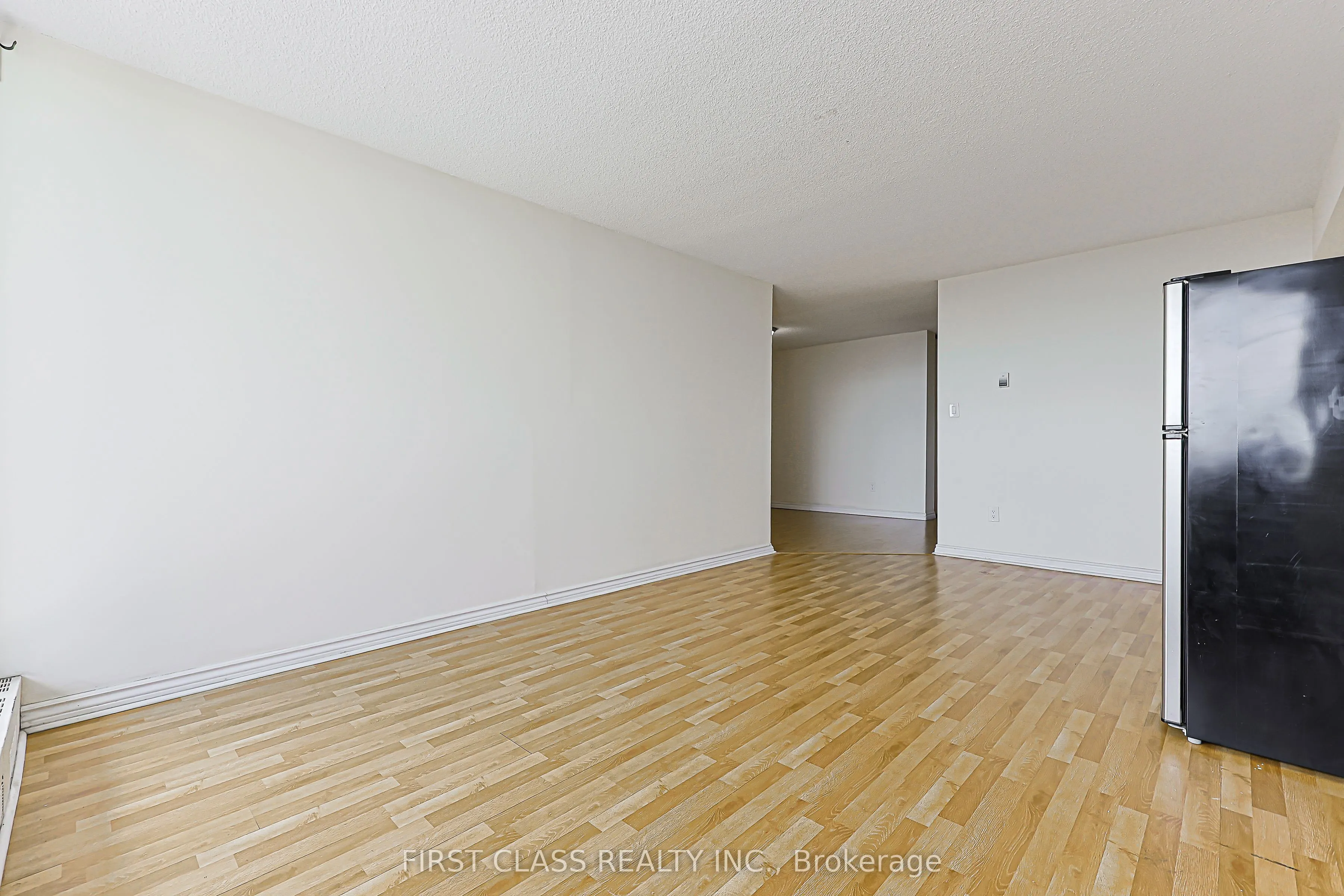 3300 Don Mills Road #1908