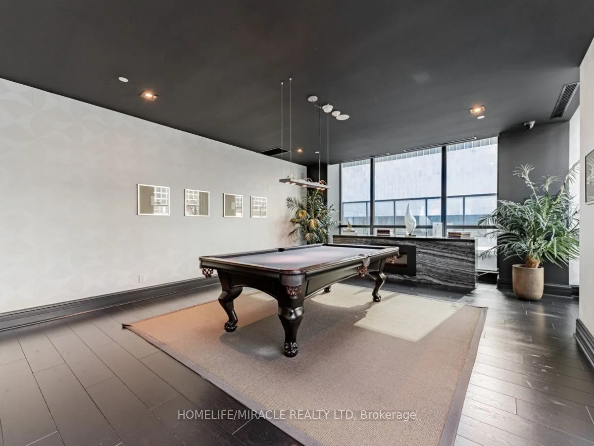1 scott Street #202W