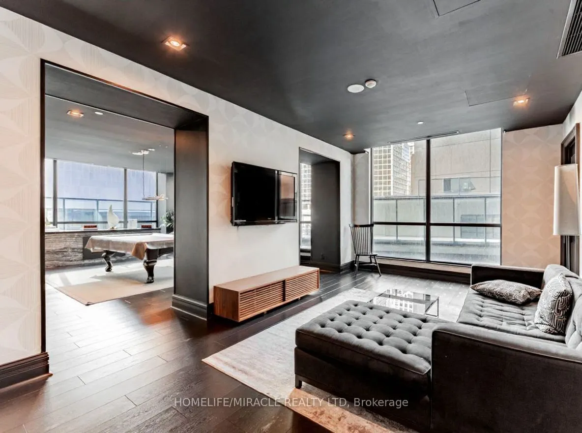 1 scott Street #202W