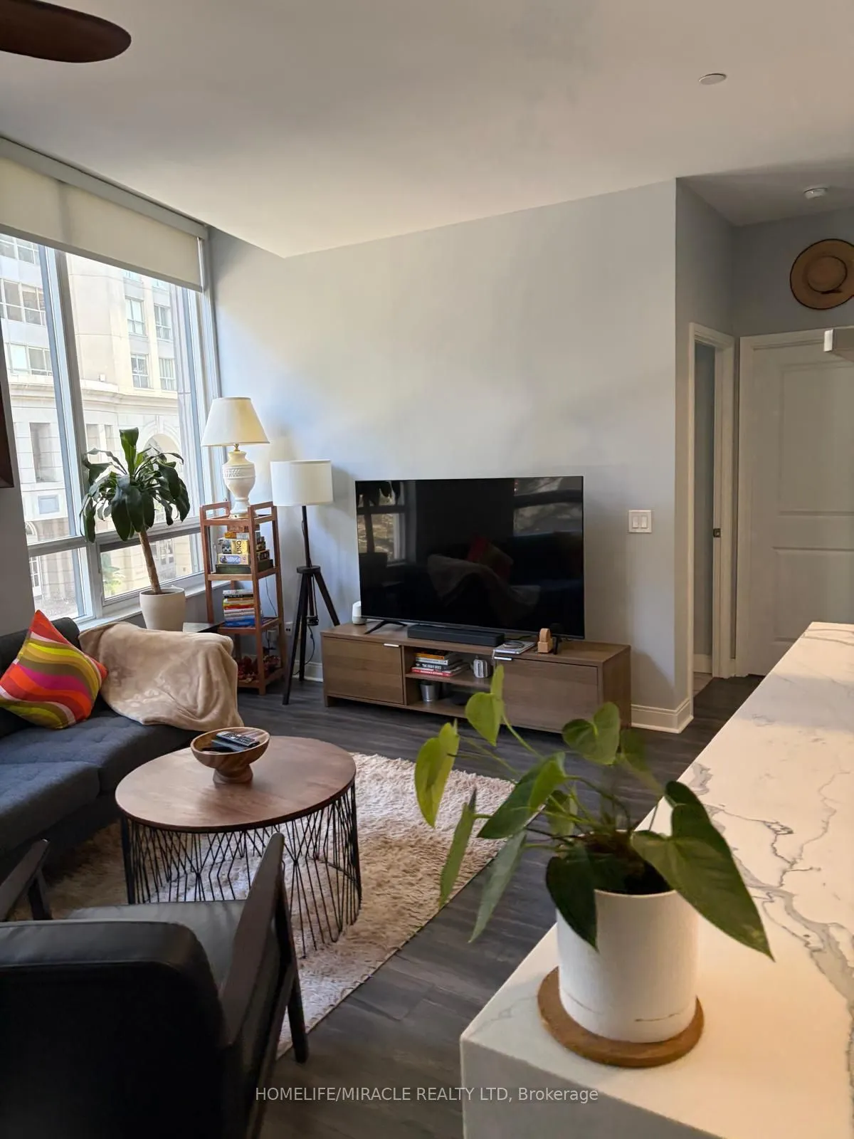 1 scott Street #202W