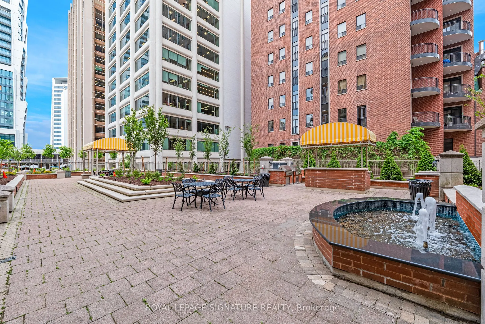 33 Delisle Avenue #1004