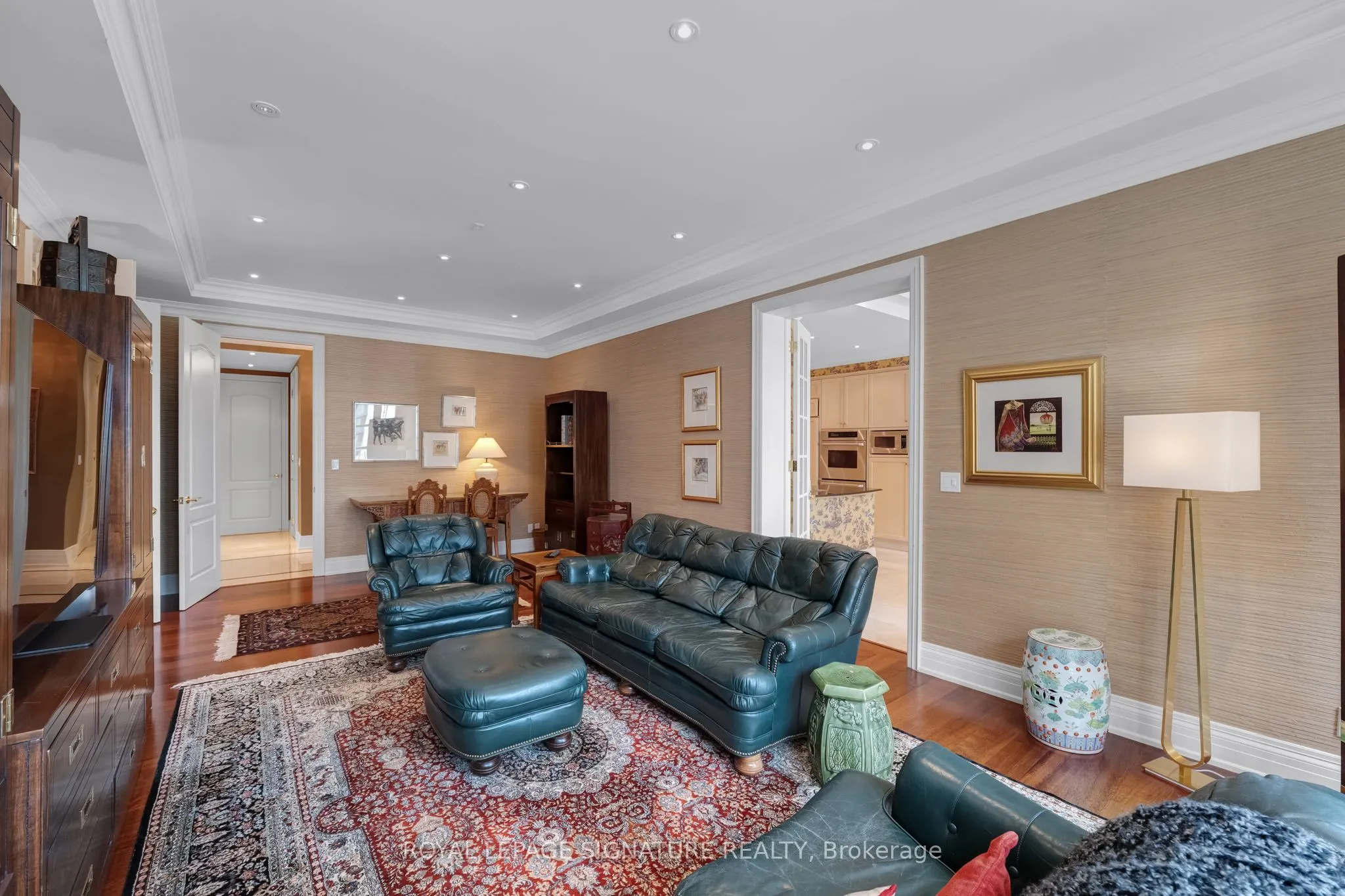 33 Delisle Avenue #1004