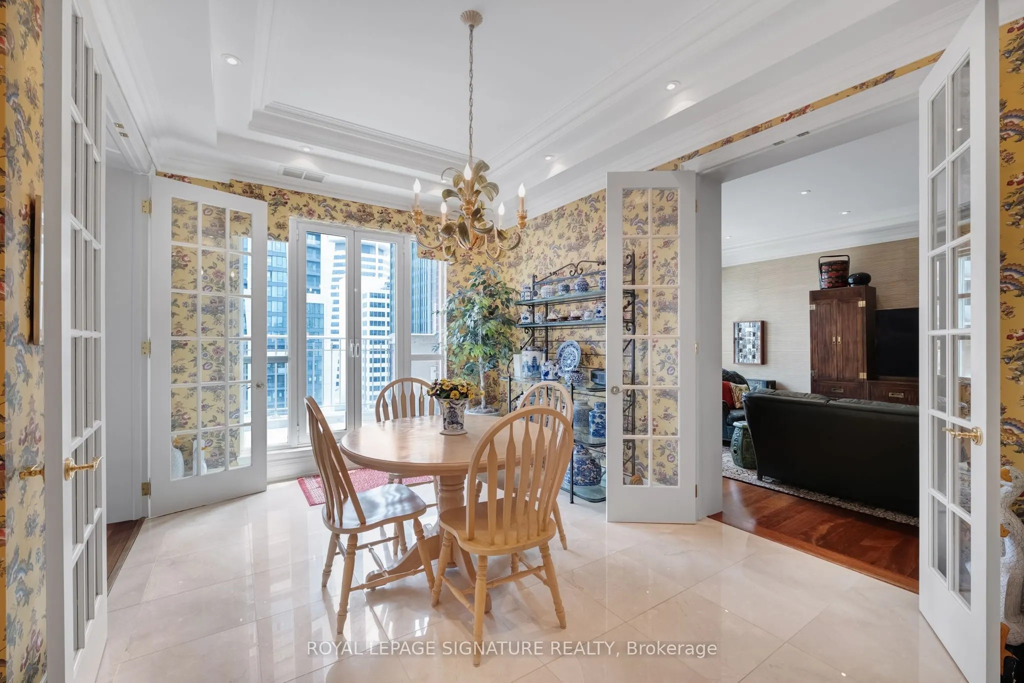 33 Delisle Avenue #1004