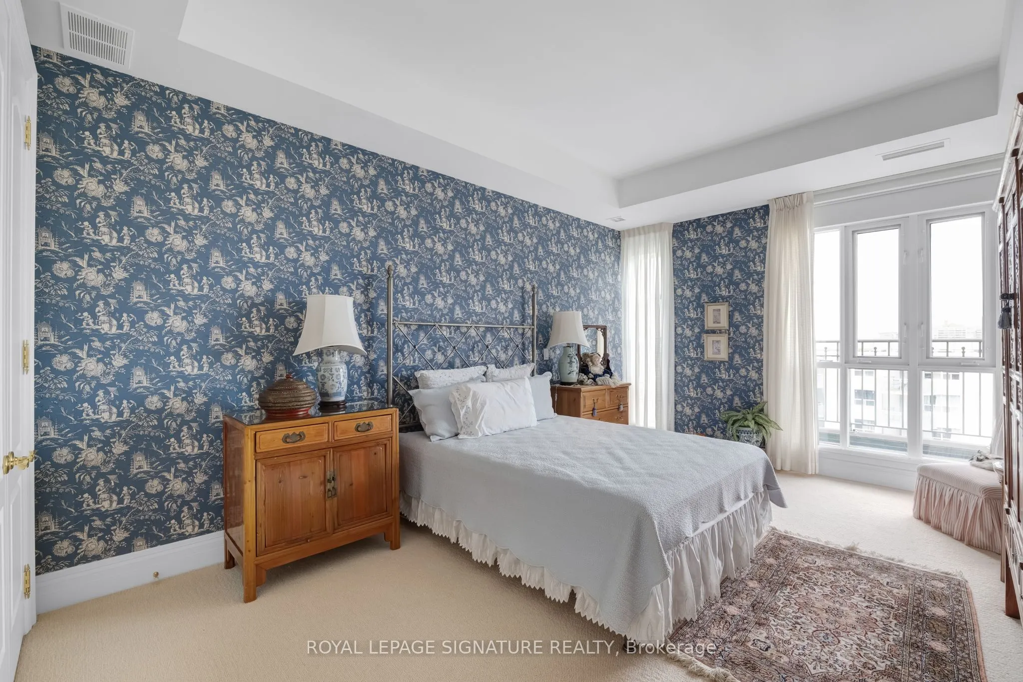 33 Delisle Avenue #1004